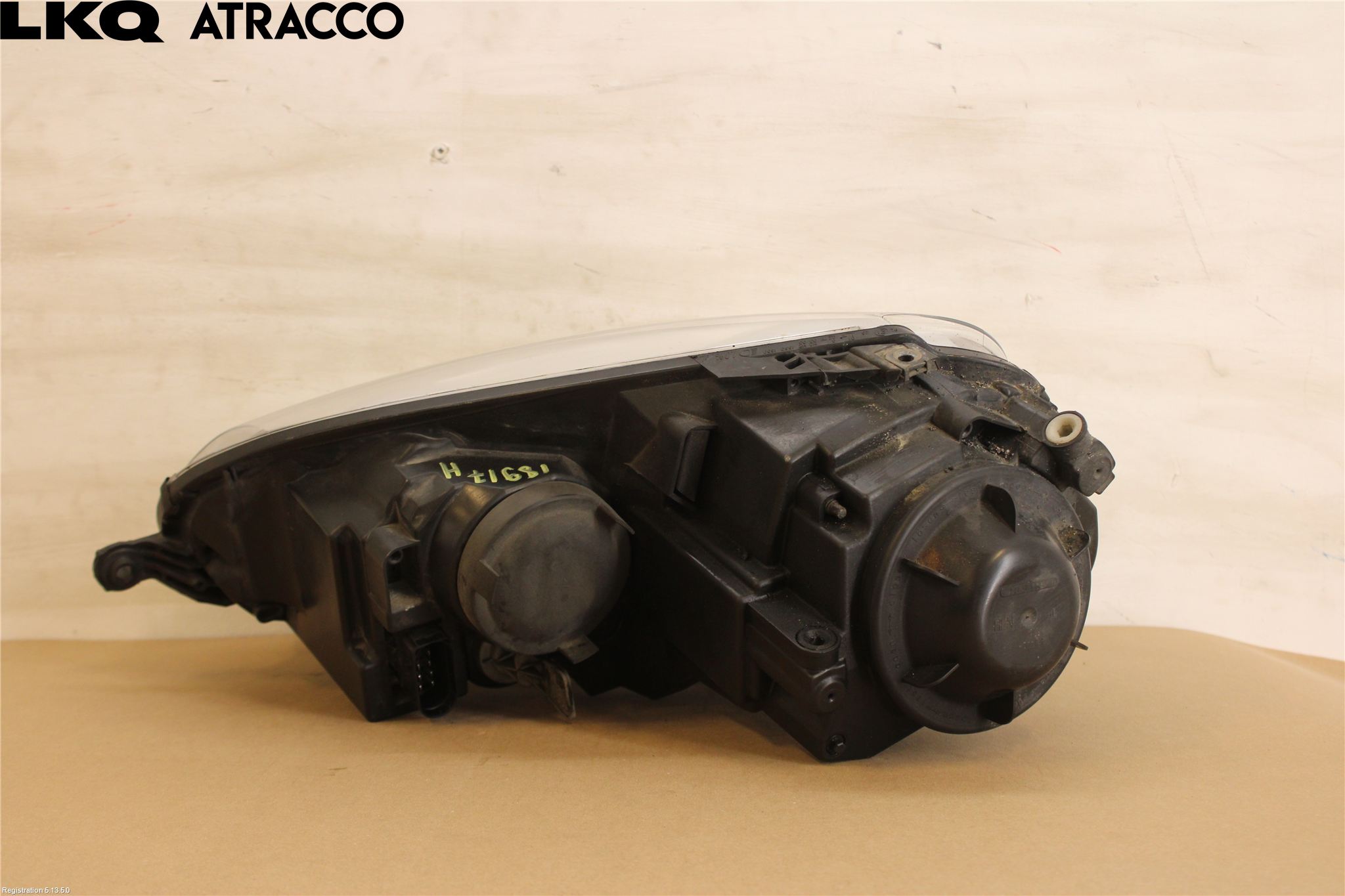 Volkswagen VW GOLF V 04-09 Strålkastare Höger