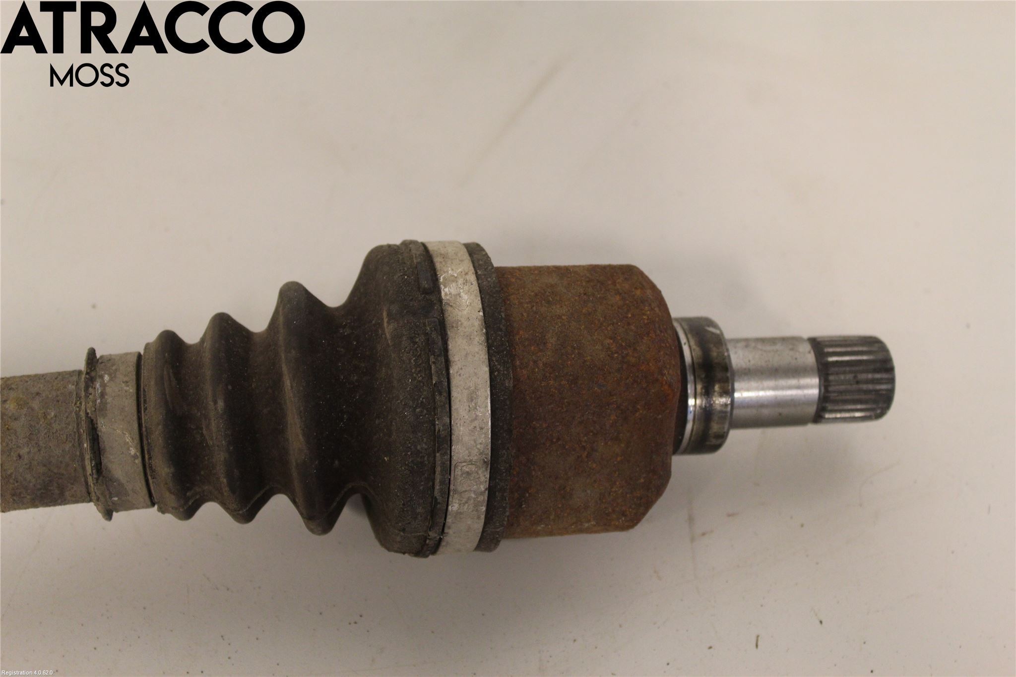 Peugeot PARTNER 08-15 Drivaxel Fram Vänster
