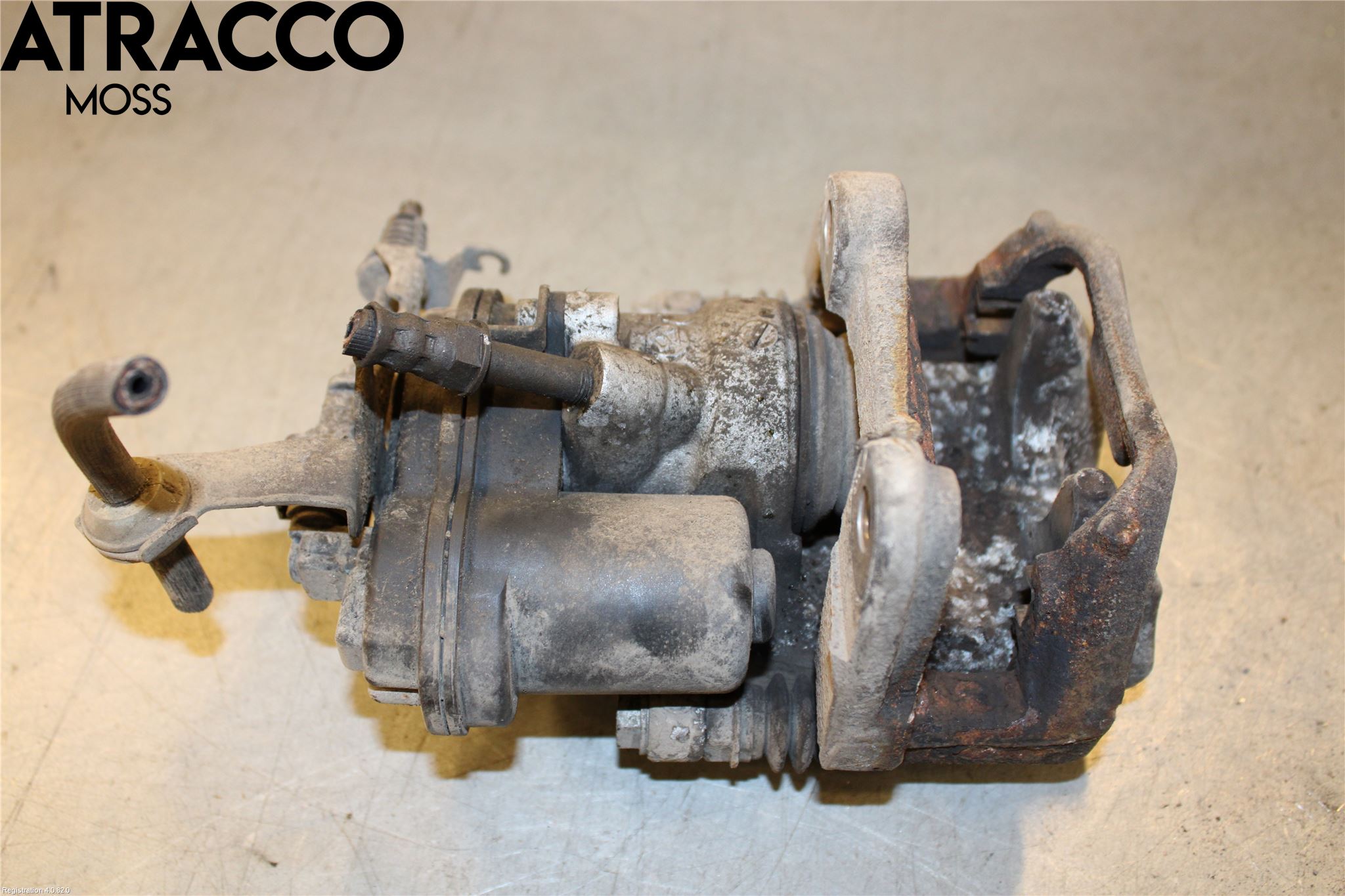 BMW 5 G30/G31/F90 17-23 Bromsok Bak Höger