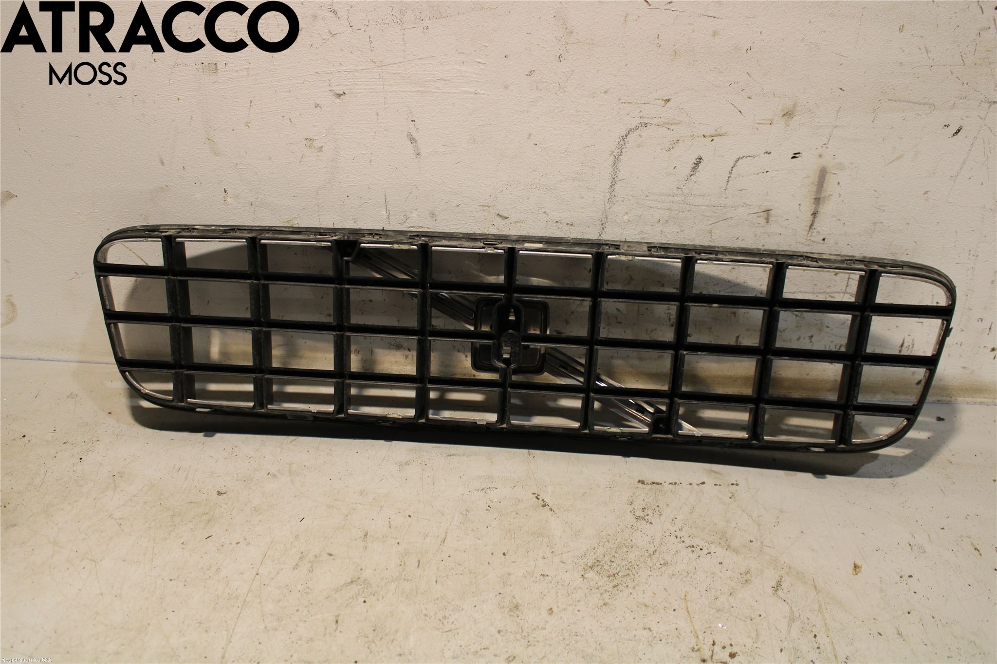 Volvo XC90 03-06 Grill Komp
