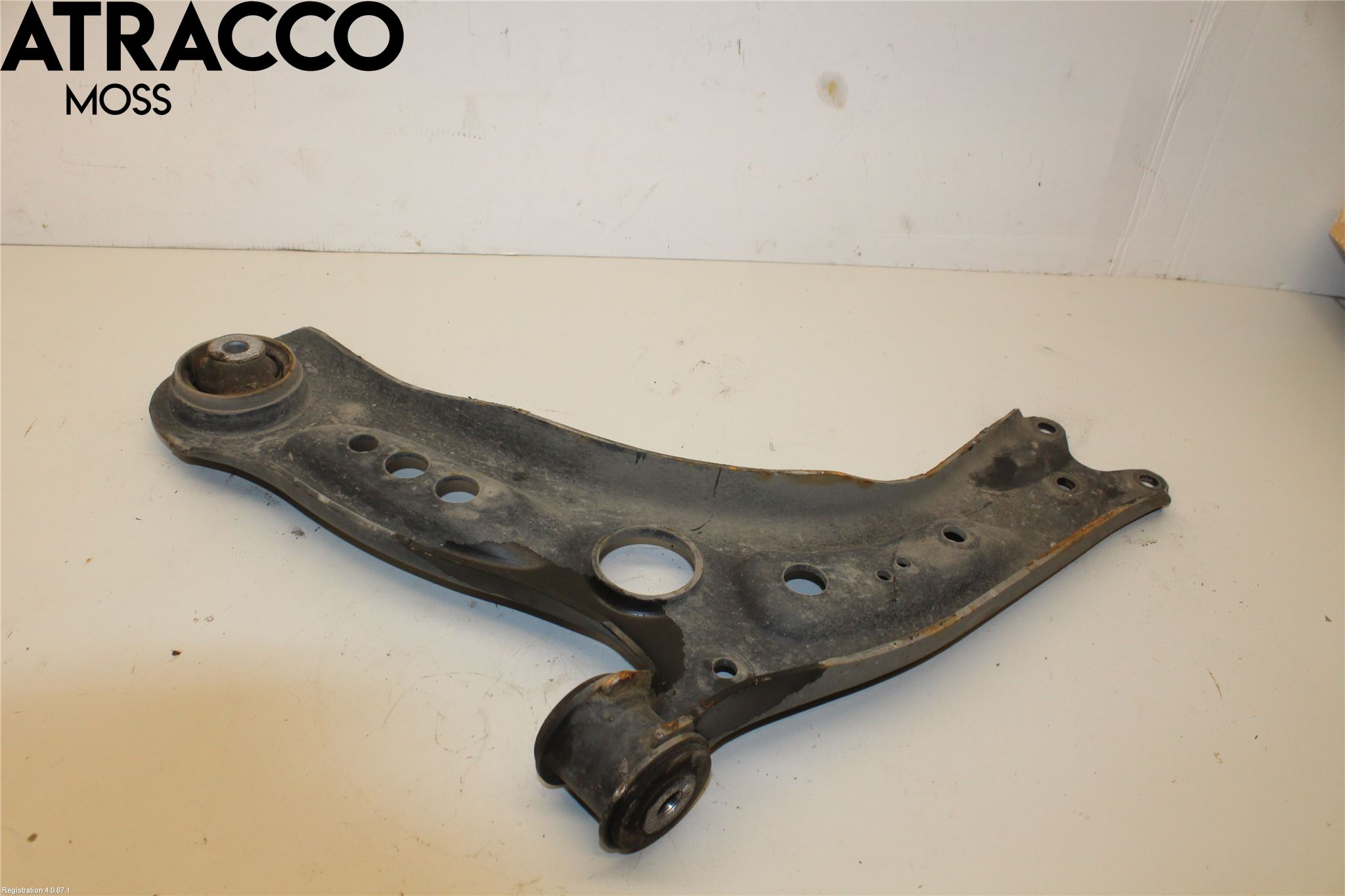 Audi A3/S3 05-13 Bärarm Fram Undre Vä