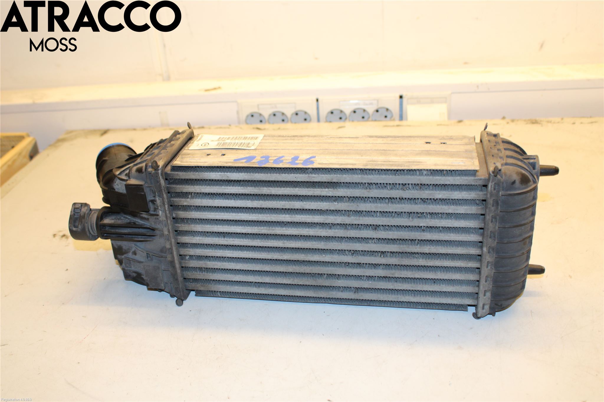 Opel VIVARO 15-19 Laddluft-Intercooler Kyl