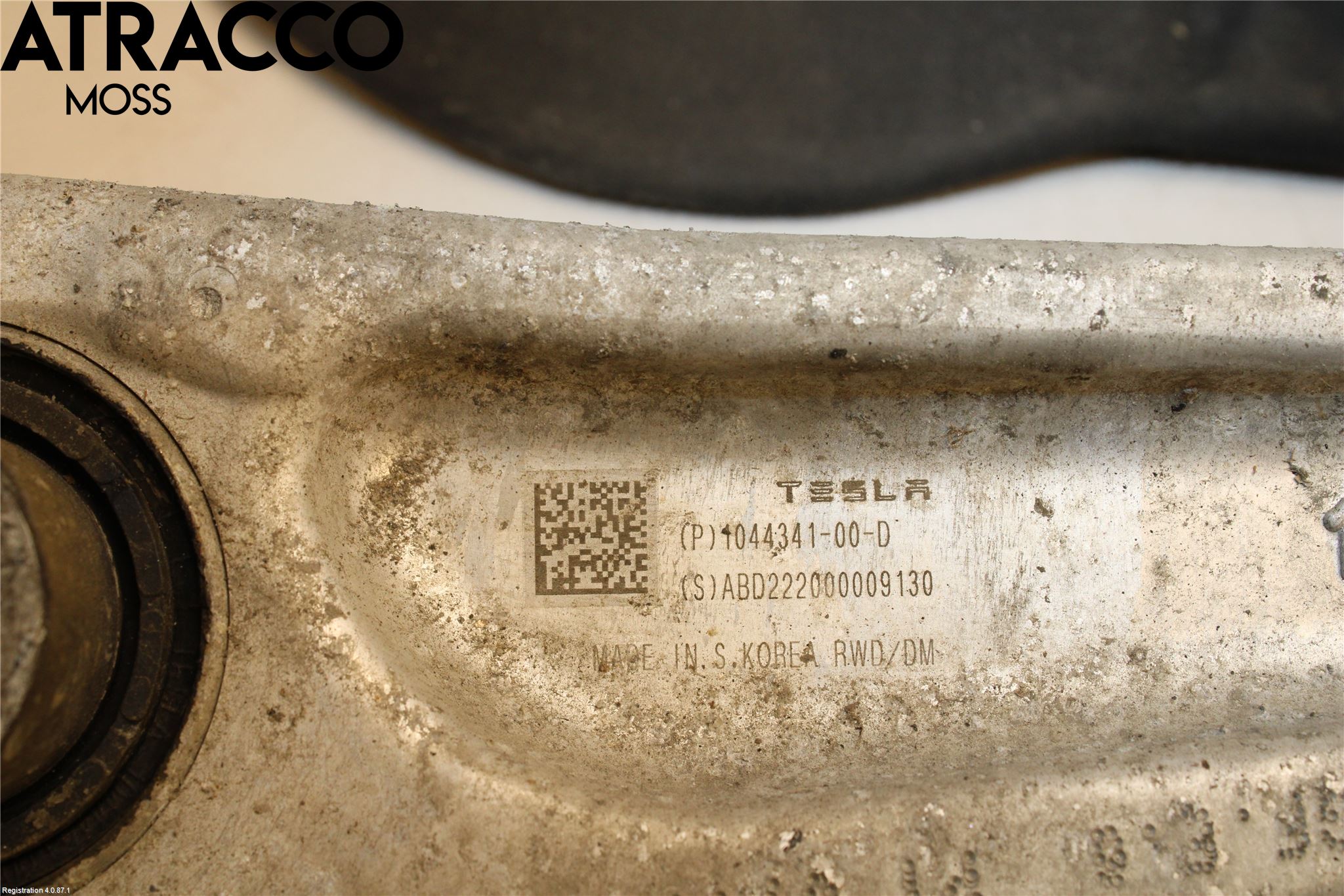 Tesla MODEL 3 17- Bärarm Fram Undre Vä