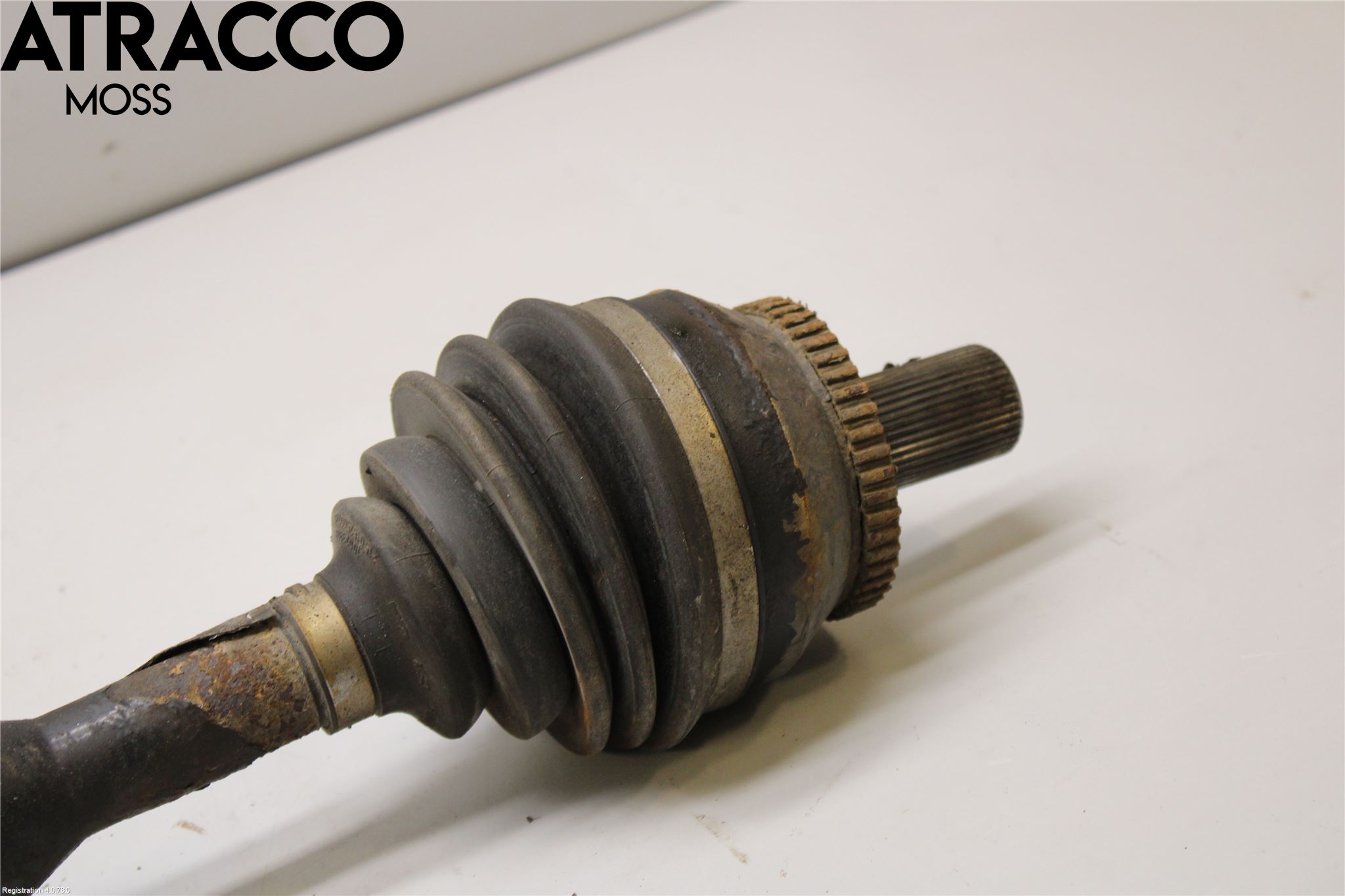 Volvo XC90 07-14 Drivaxel Fram Höger