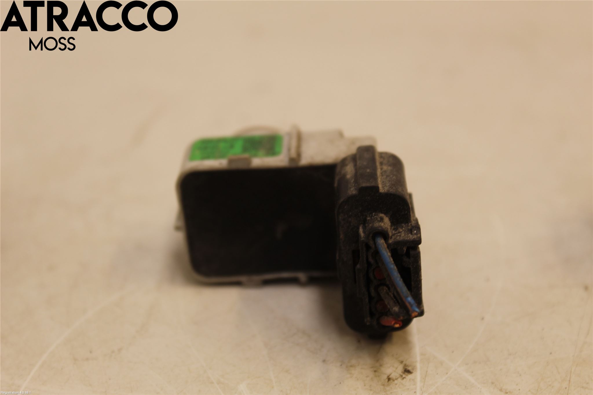 Hyundai VELOSTER 12-17 Parkeringshjälp Backsensor