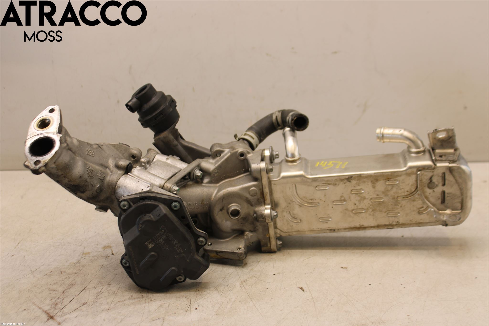 Mercedes-Benz MB E-KLASS (W212) 09-16 Avgaskylare