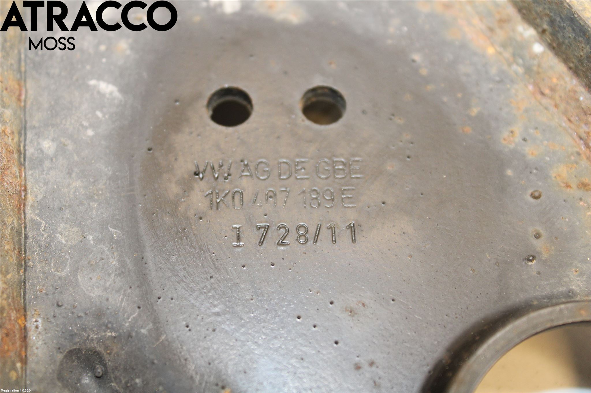 Volkswagen VW GOLF VI 09-13 Bärarm Fram Undre Vä