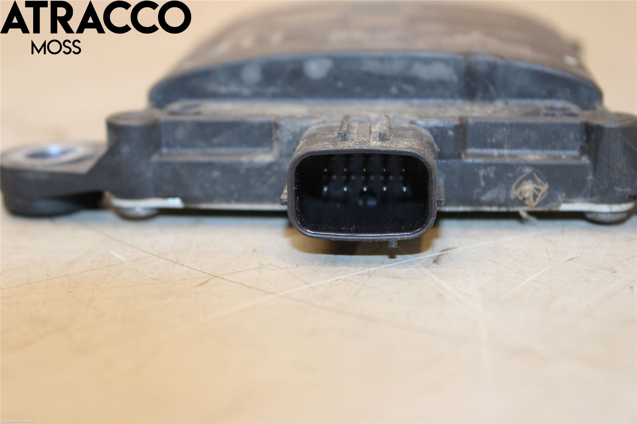 Mitsubishi OUTLANDER 13-21 Sensor Aktivt Kollisionsskydd