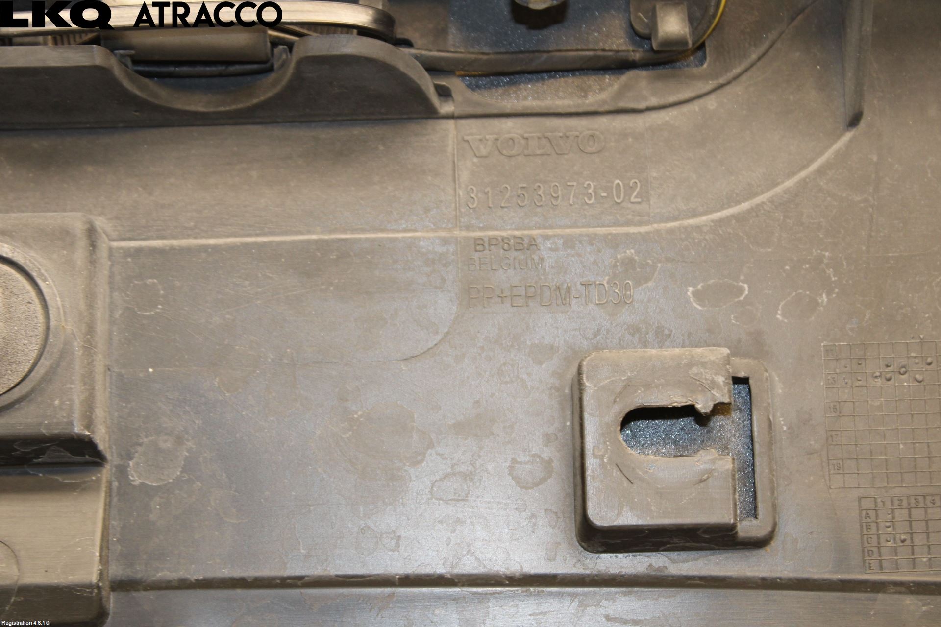 Volvo V40 12-19 Spoiler Baklucka
