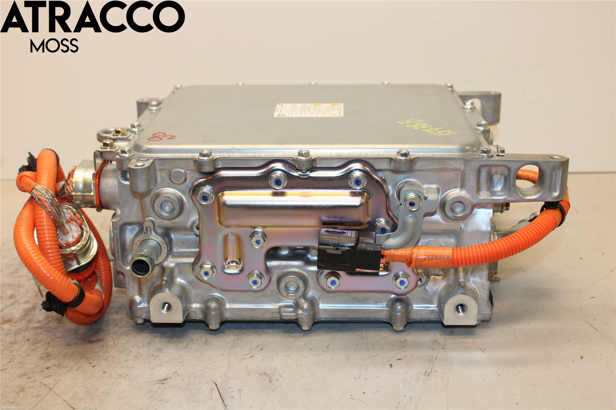 Mitsubishi OUTLANDER 13-21 Batteriladdare Högspänning