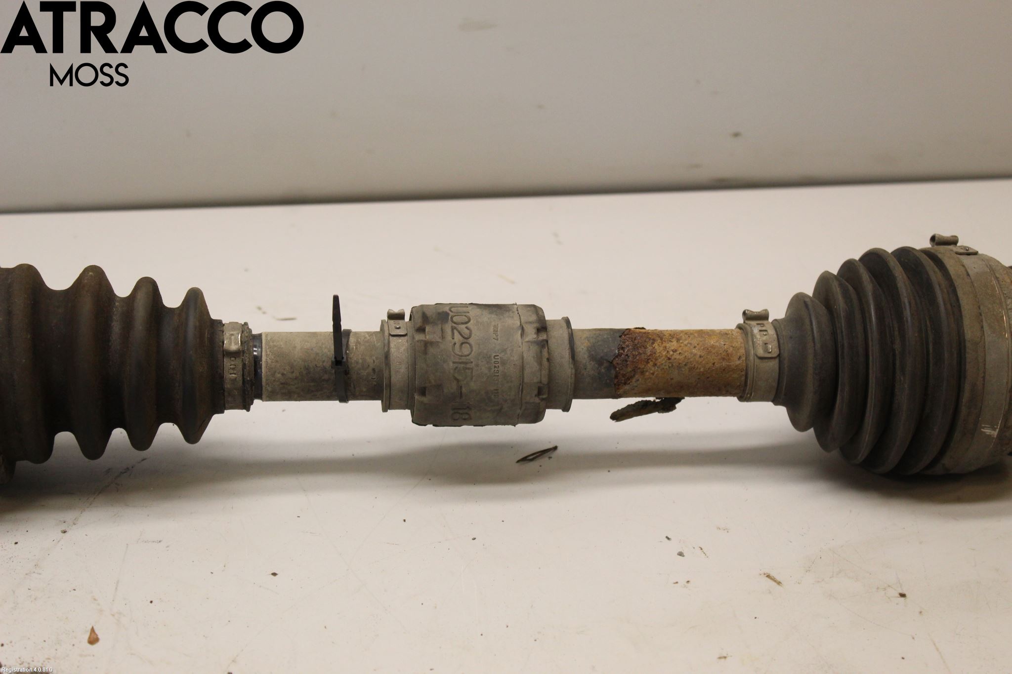 Toyota AVENSIS 07-08 Drivaxel Fram Höger