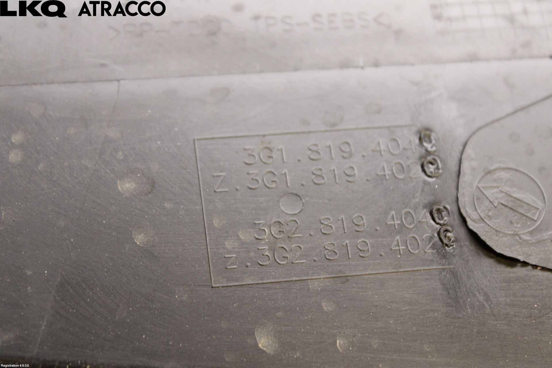 Volkswagen VW PASSAT 15-19 Torpedplåt-Torpedplast