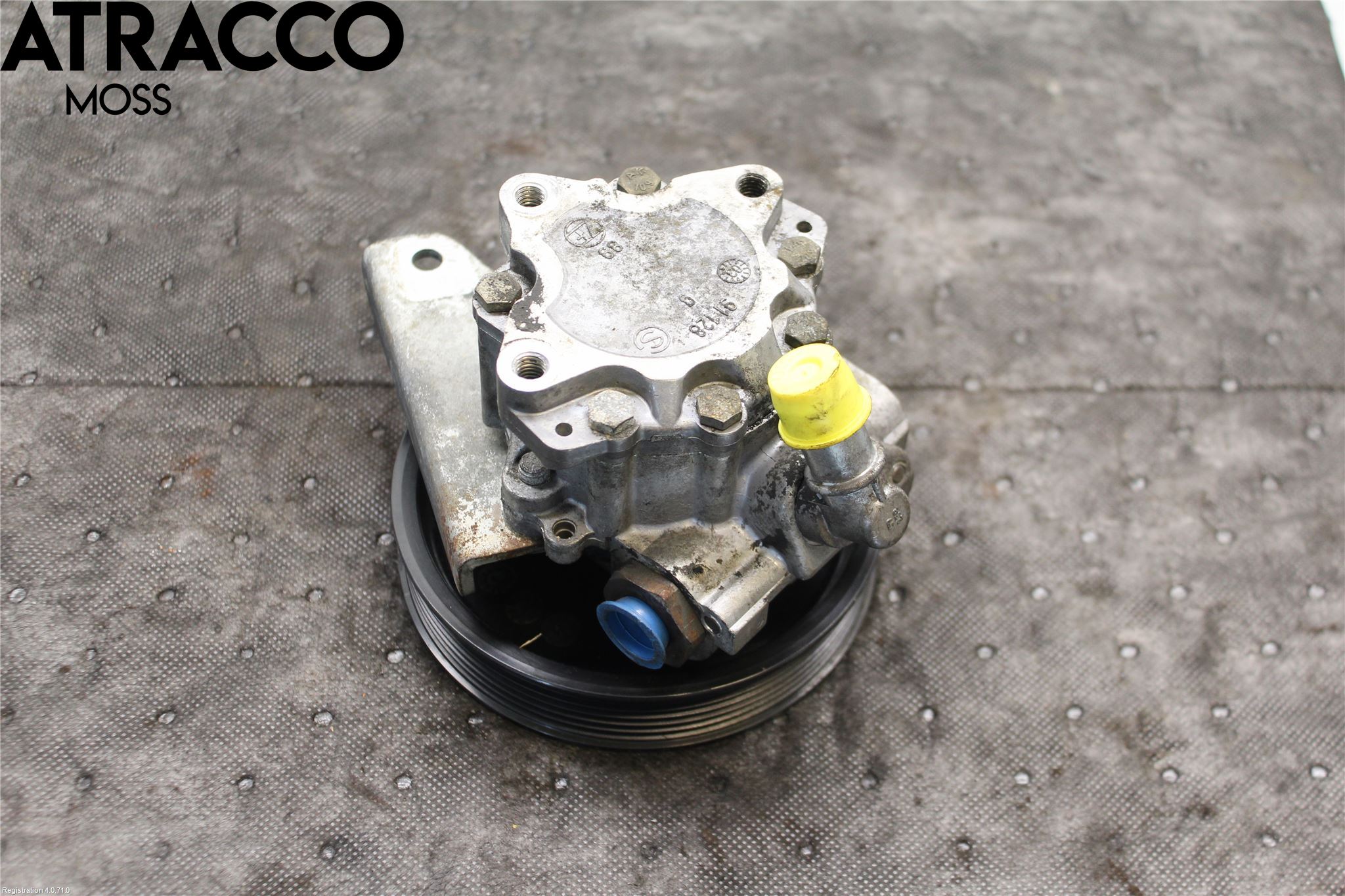 BMW X5 E53     99-06 Styrservopump