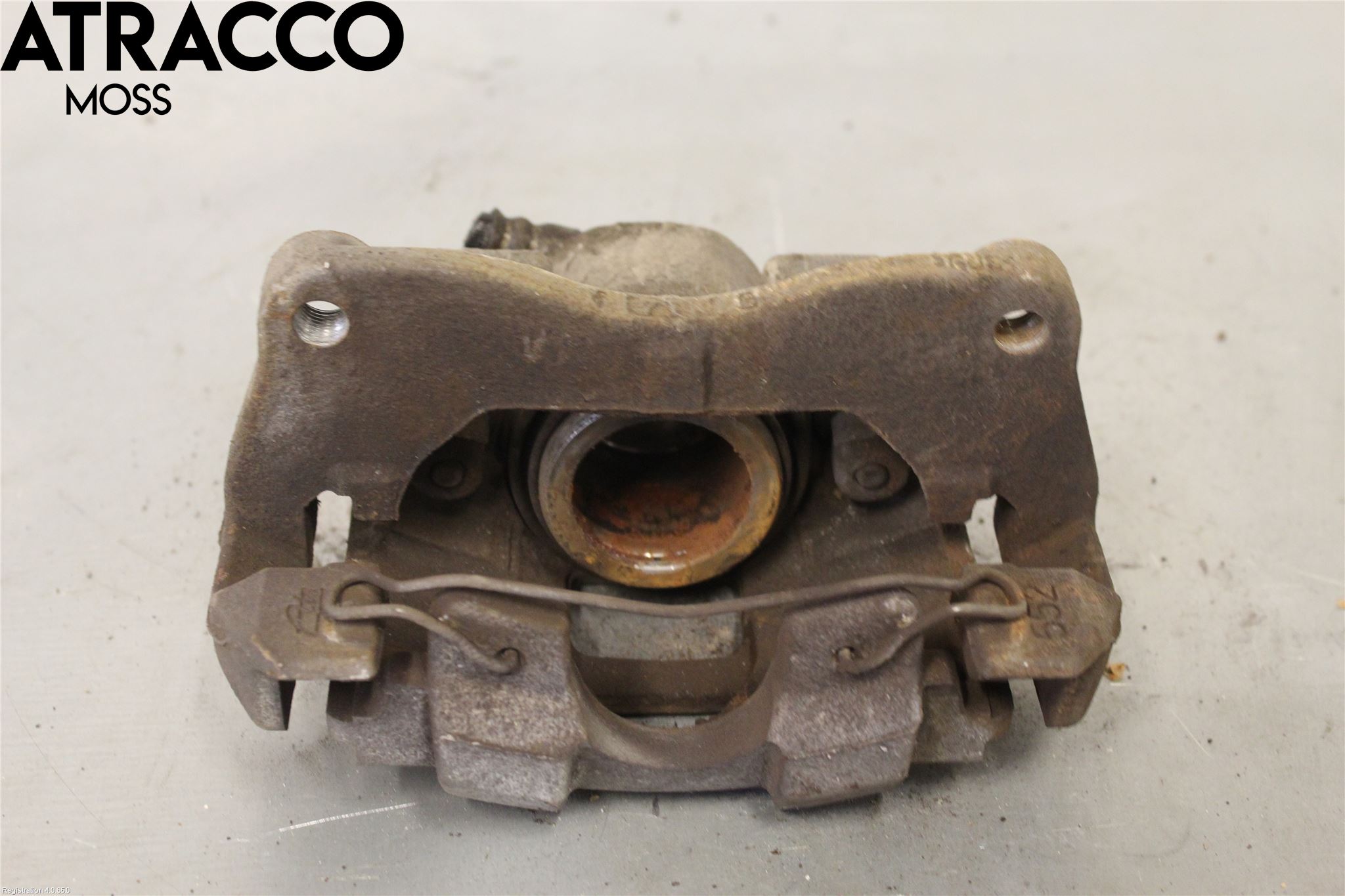 Toyota YARIS XP130 15-20 Bromsok Fram Vänster