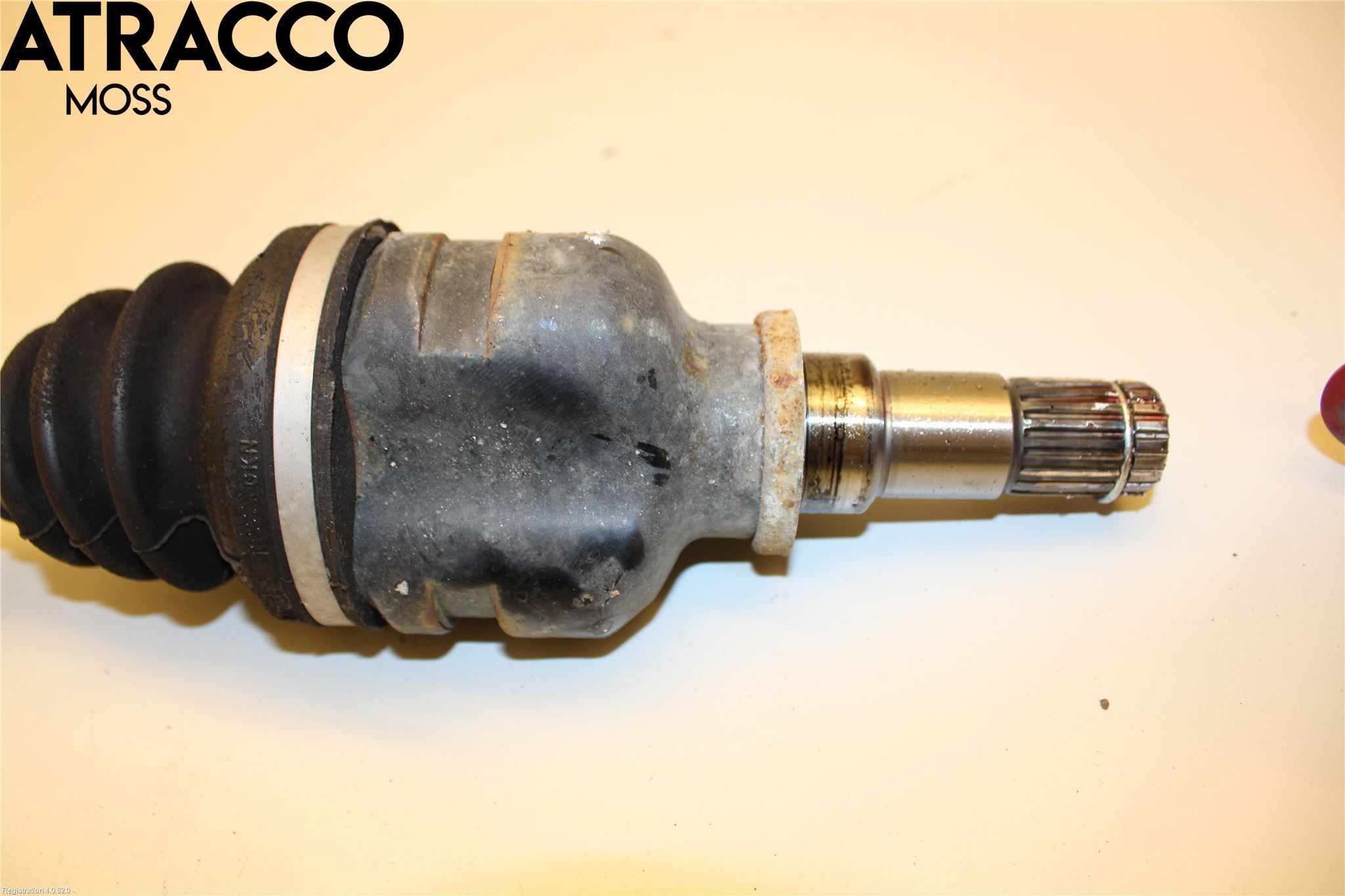 Toyota YARIS XP130 12-14 Drivaxel Fram Höger