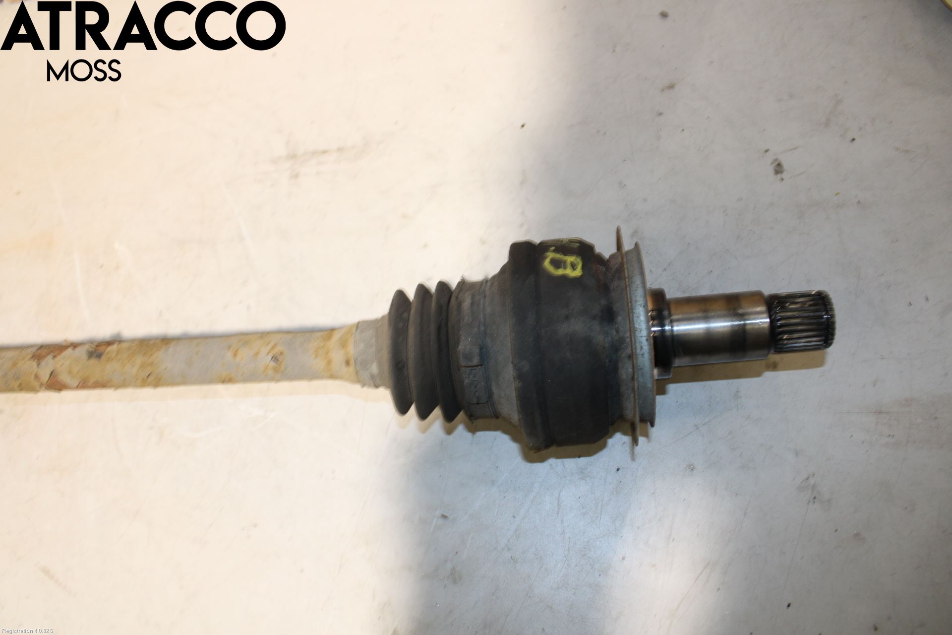 Mercedes-Benz MB E-KLASS (W212) 09-16 Drivaxel Bak Höger