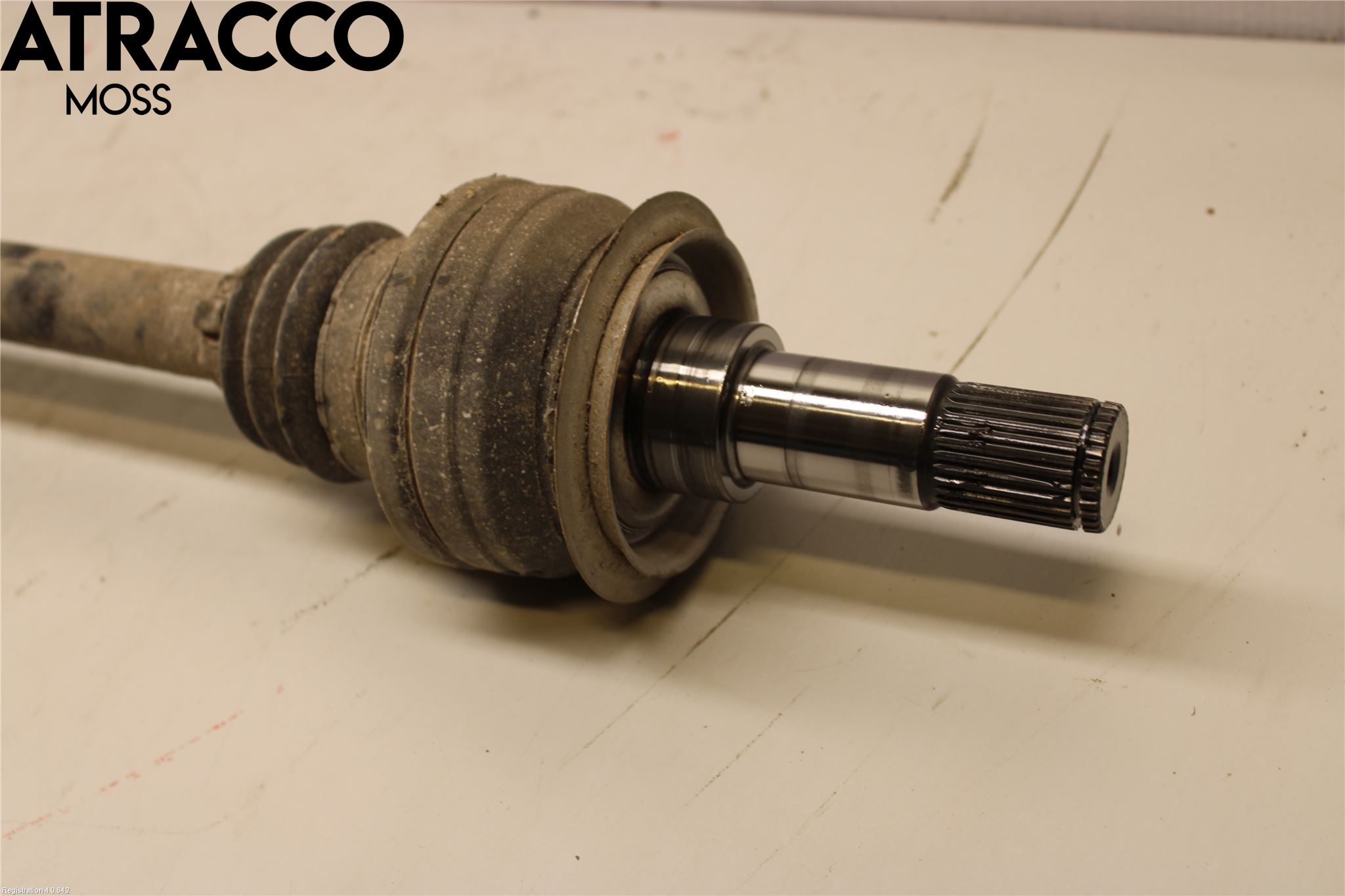 Mercedes-Benz MB E-KLASS (W213) 16-23 Drivaxel Bak Höger