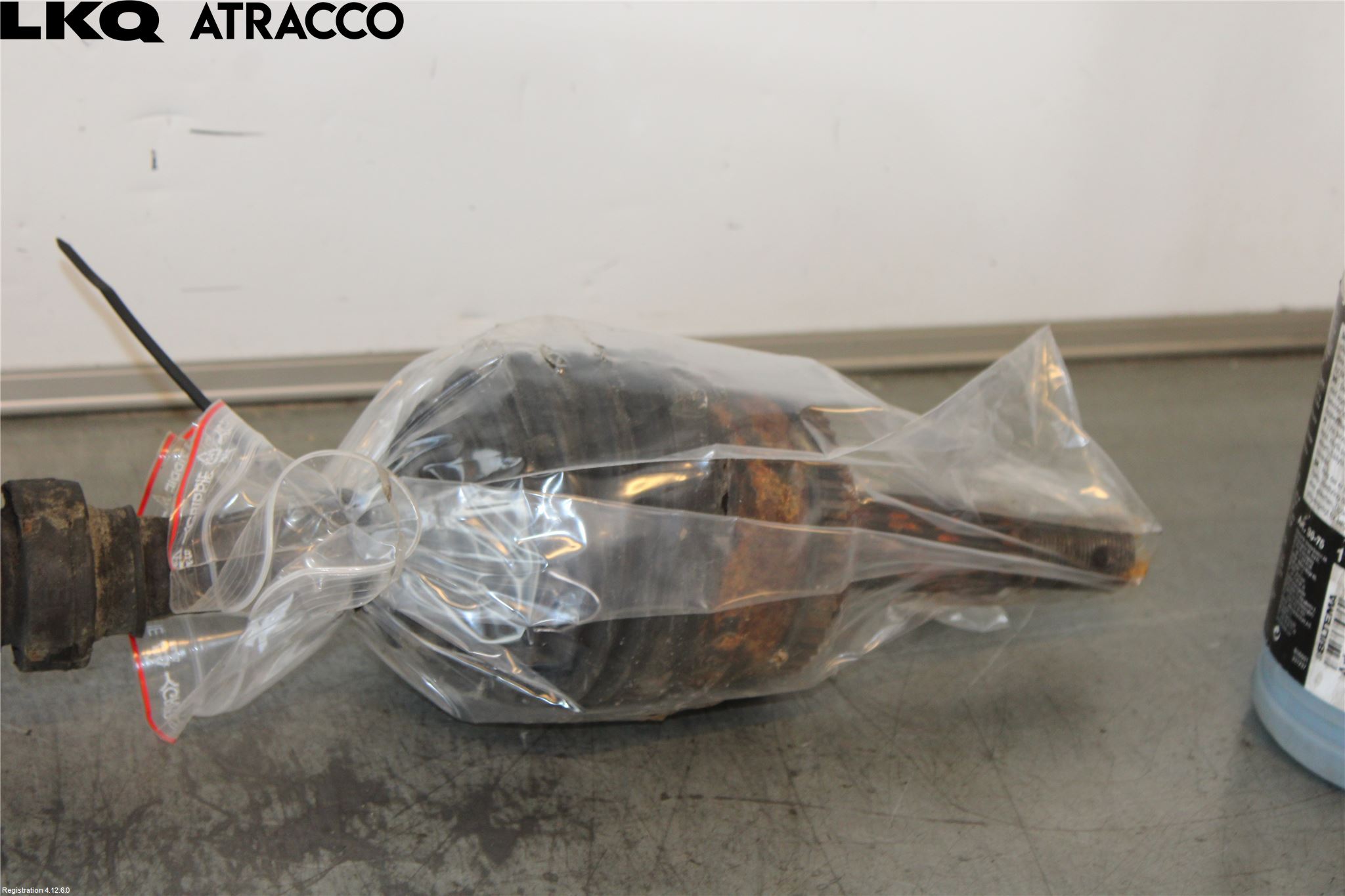 Nissan X-TRAIL     01-07 Drivaxel Fram Vänster