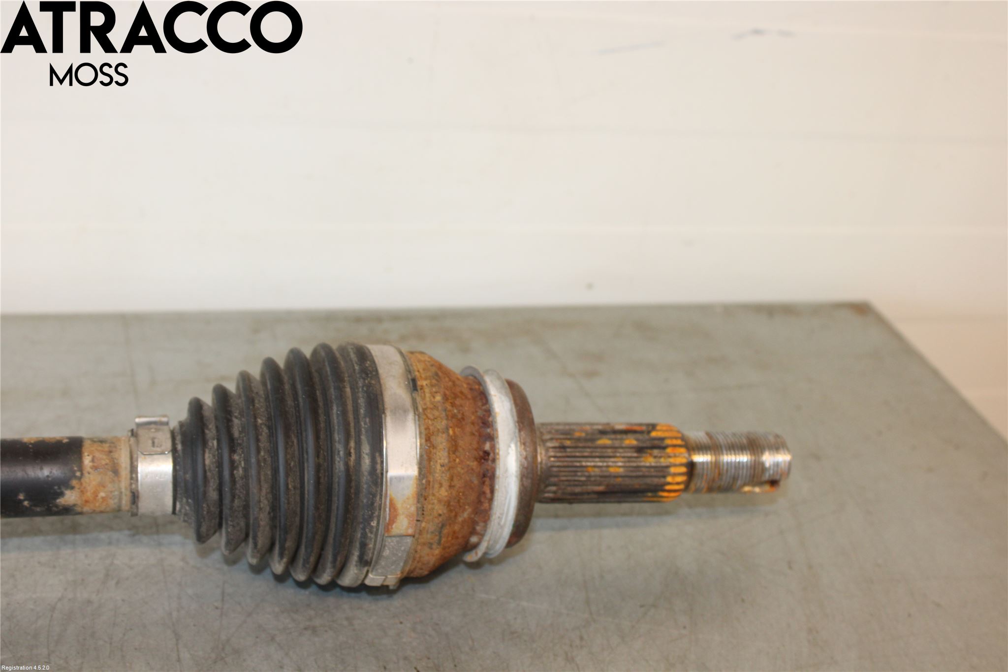 Toyota RAV4 19- Drivaxel Bak Vänster