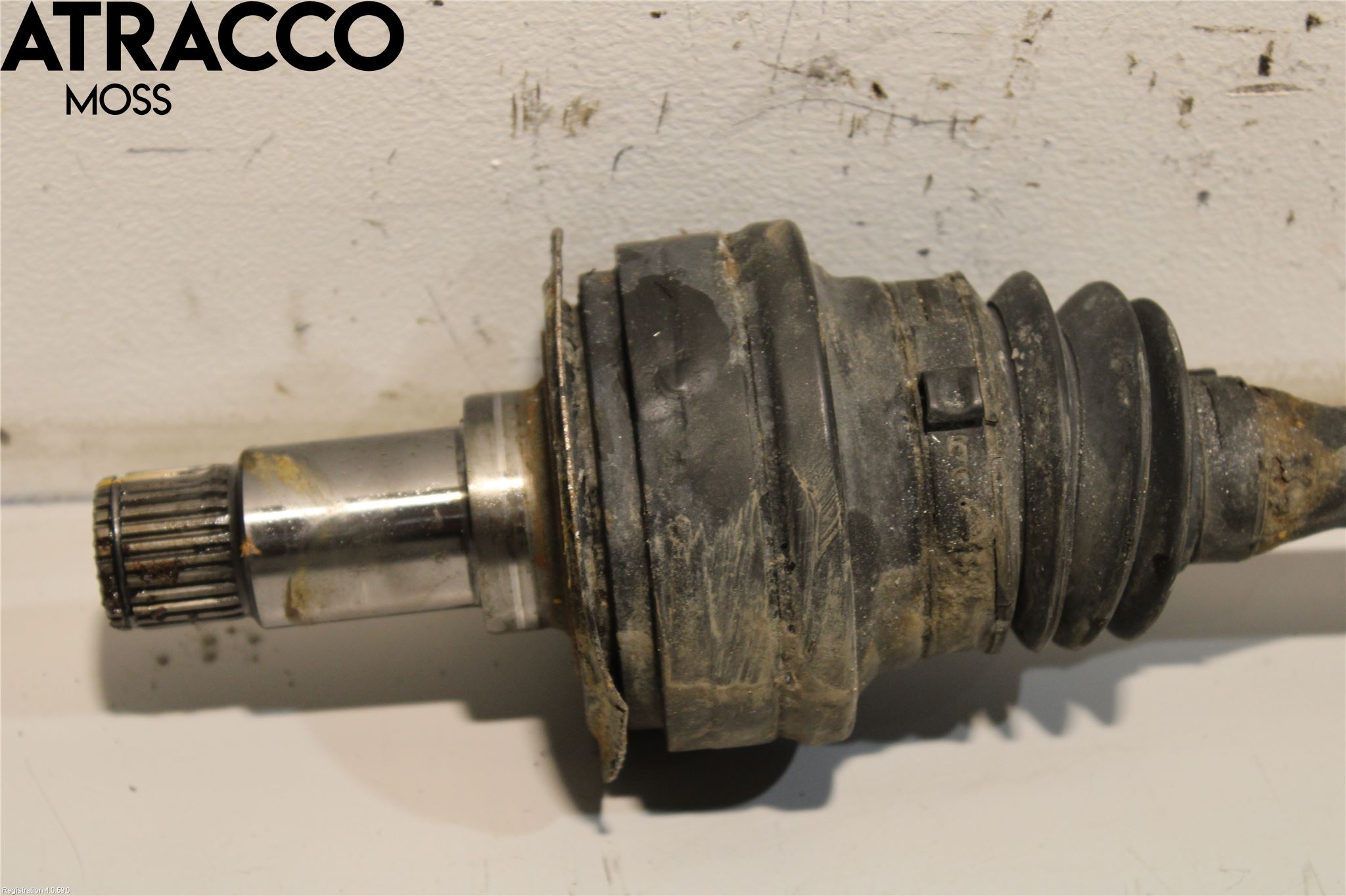 Mercedes-Benz MB E-KLASS (W212) 09-16 Drivaxel Bak Vänster