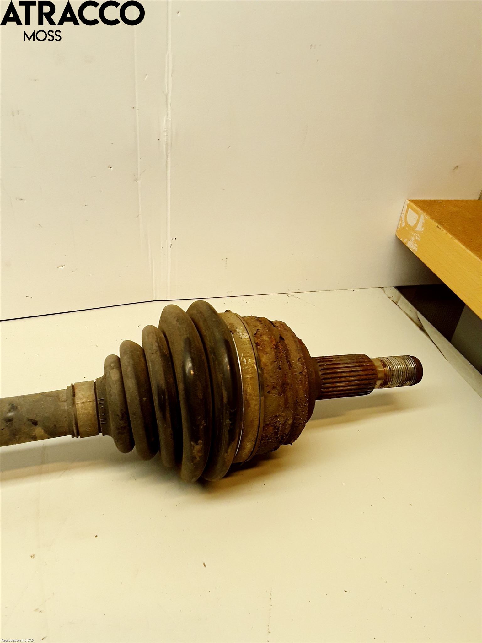 Peugeot 3008 17-24 Drivaxel Fram Vänster