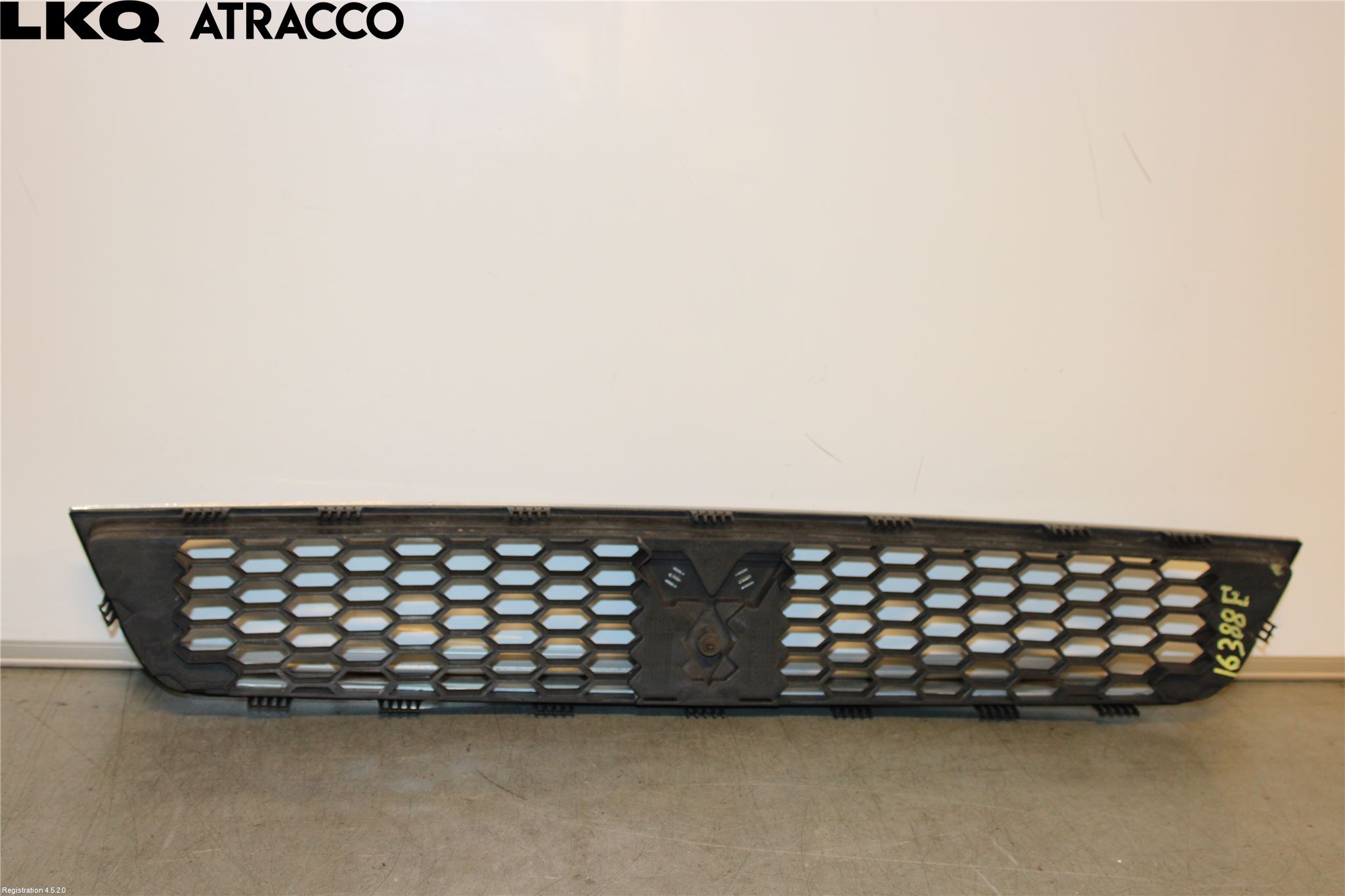 Mitsubishi COLT 09-13 Grill Komp