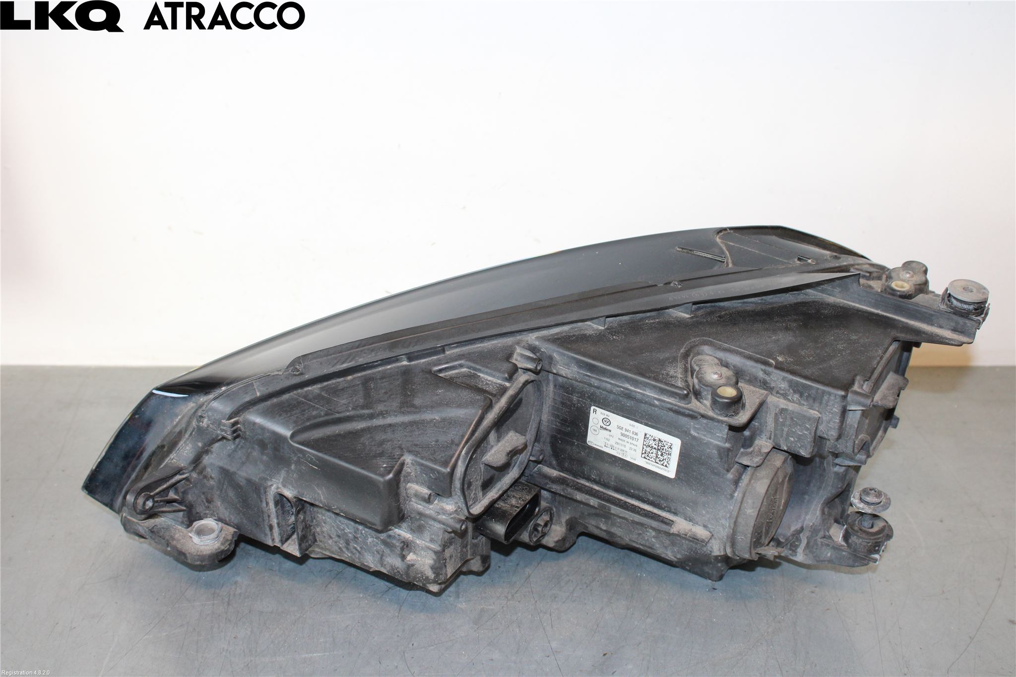 Volkswagen VW GOLF / E-GOLF VII 13-20 Strålkastare Höger
