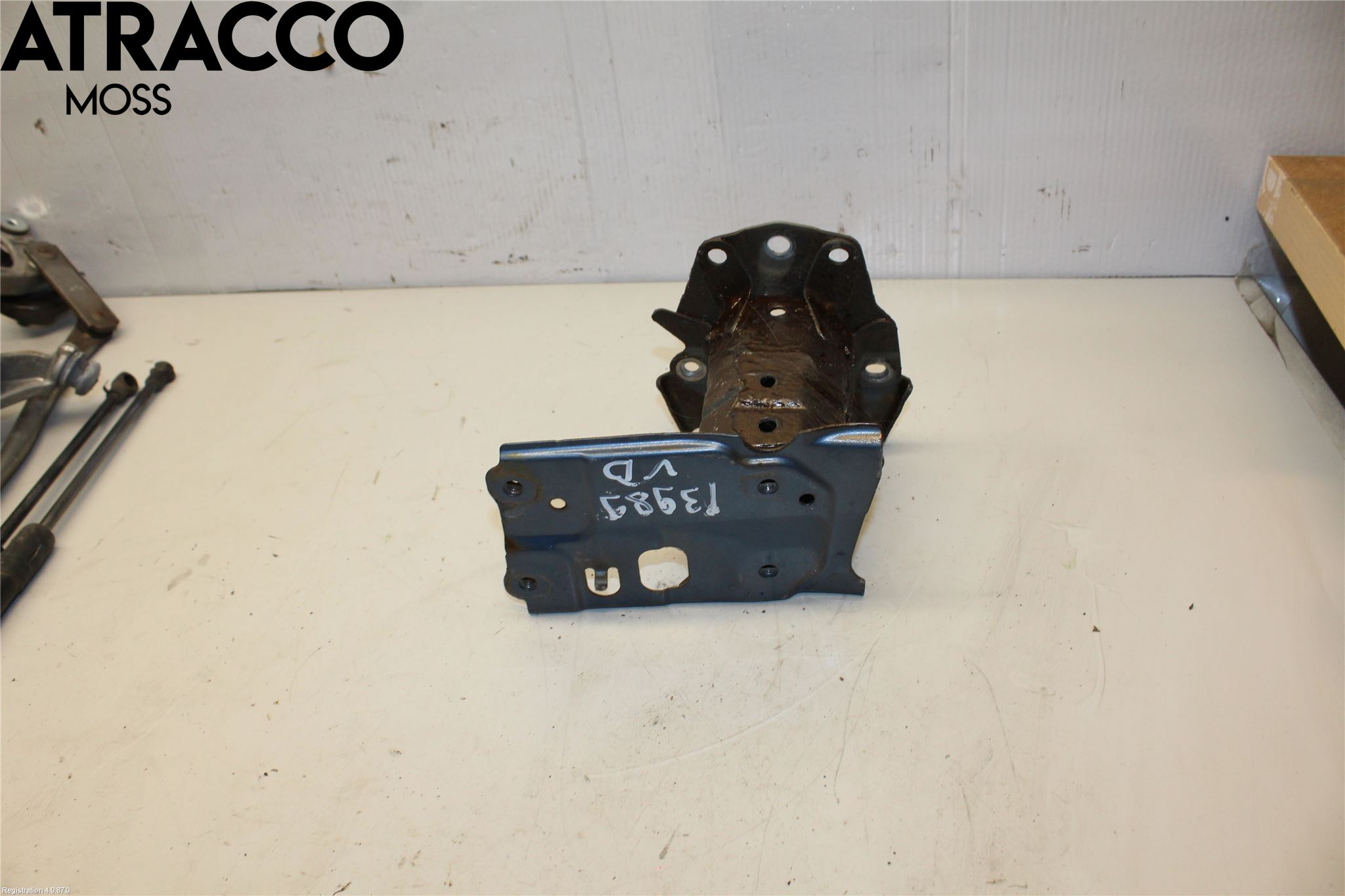 Toyota AURIS 13-19 Stötfångarbalk Bak