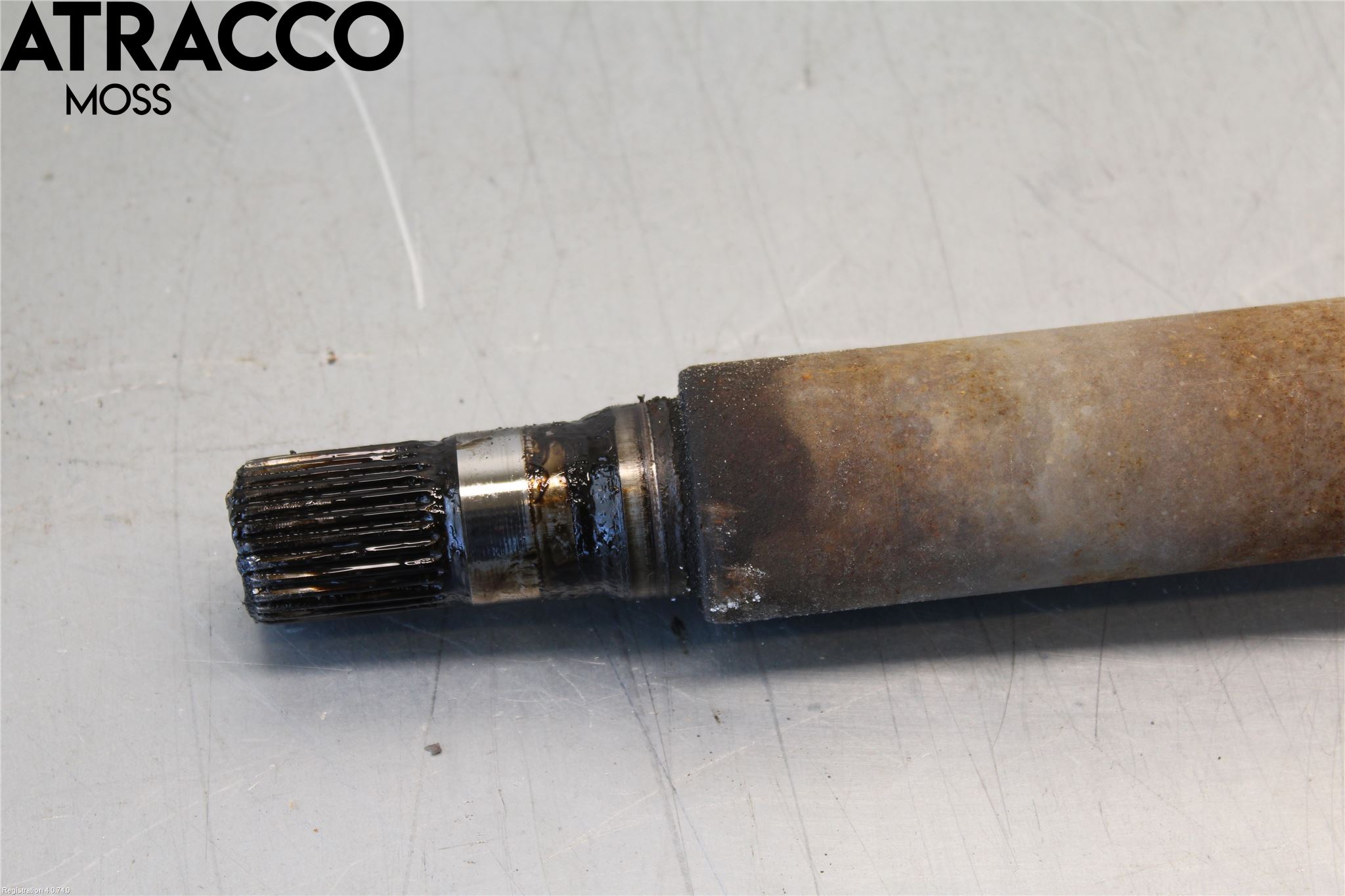 Ford TRANSIT/TOURNEO CONNECT 13-22 Drivaxel Fram Höger