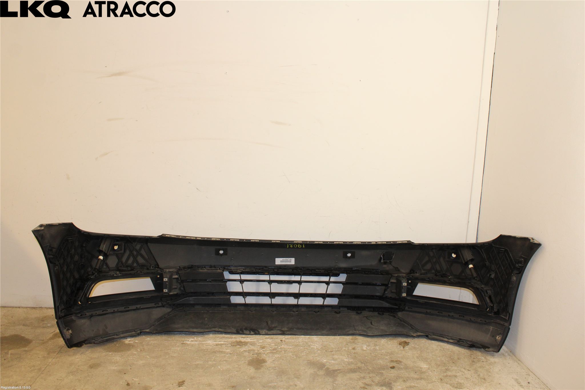 Volkswagen VW PASSAT 15-19 Stötfångare Fram