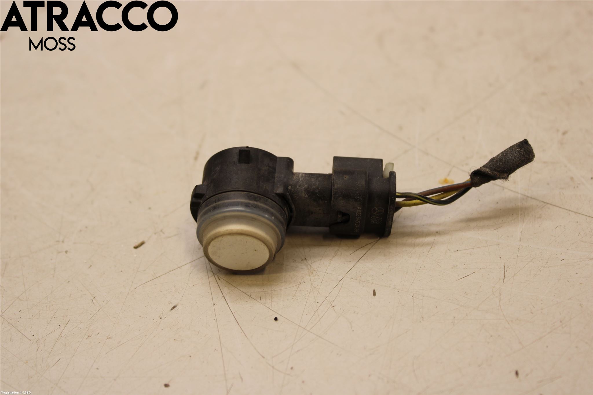 Mercedes-Benz MB C-KLASS (W205) 14-21 Parkeringshjälp Frontsensor