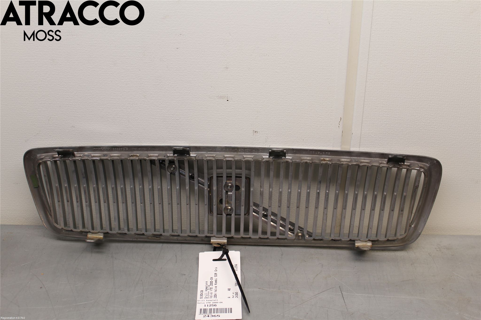 Volvo V70 00-04 Grill Komp