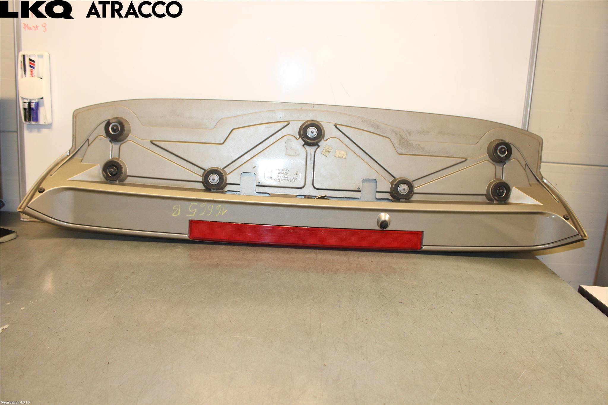 BMW X3 E83     03-10 Spoiler Baklucka