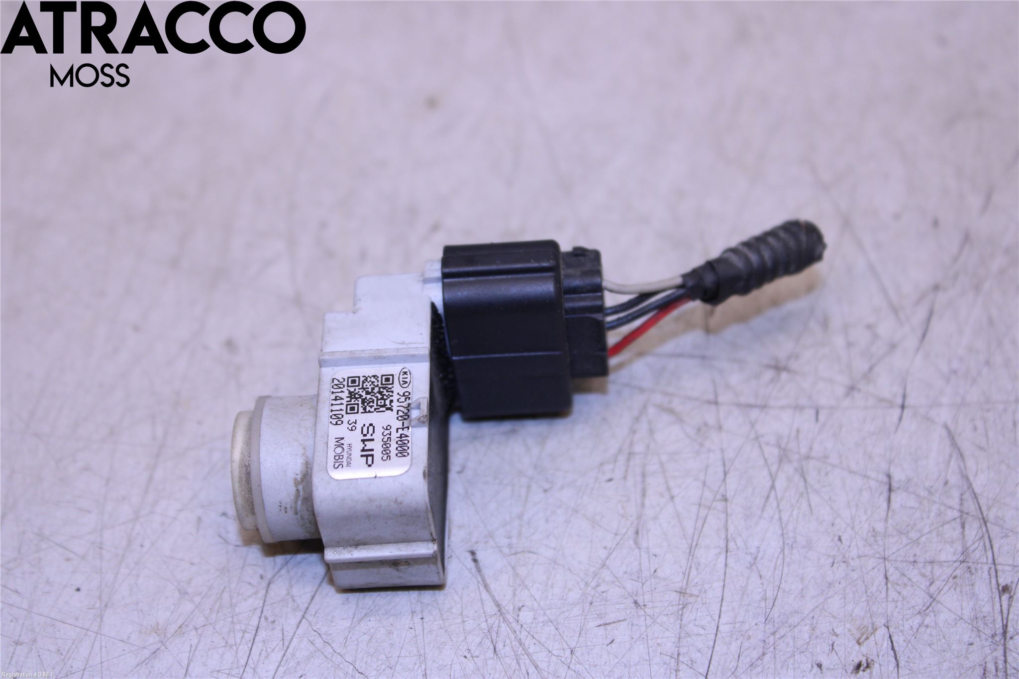 Kia SOUL 09- Parkeringshjälp Backsensor