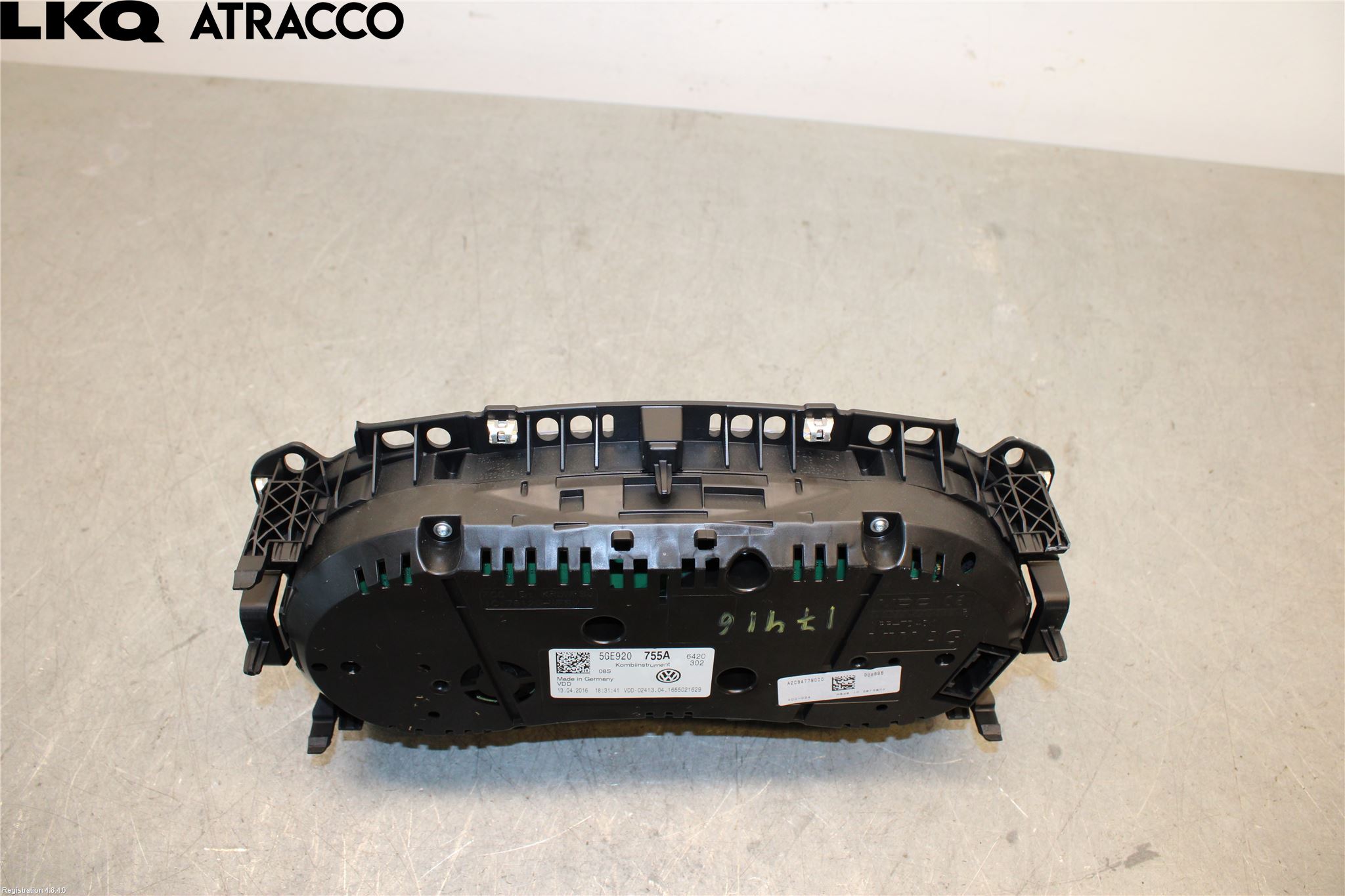 Volkswagen VW GOLF / E-GOLF VII 13-20 Instrument Hast