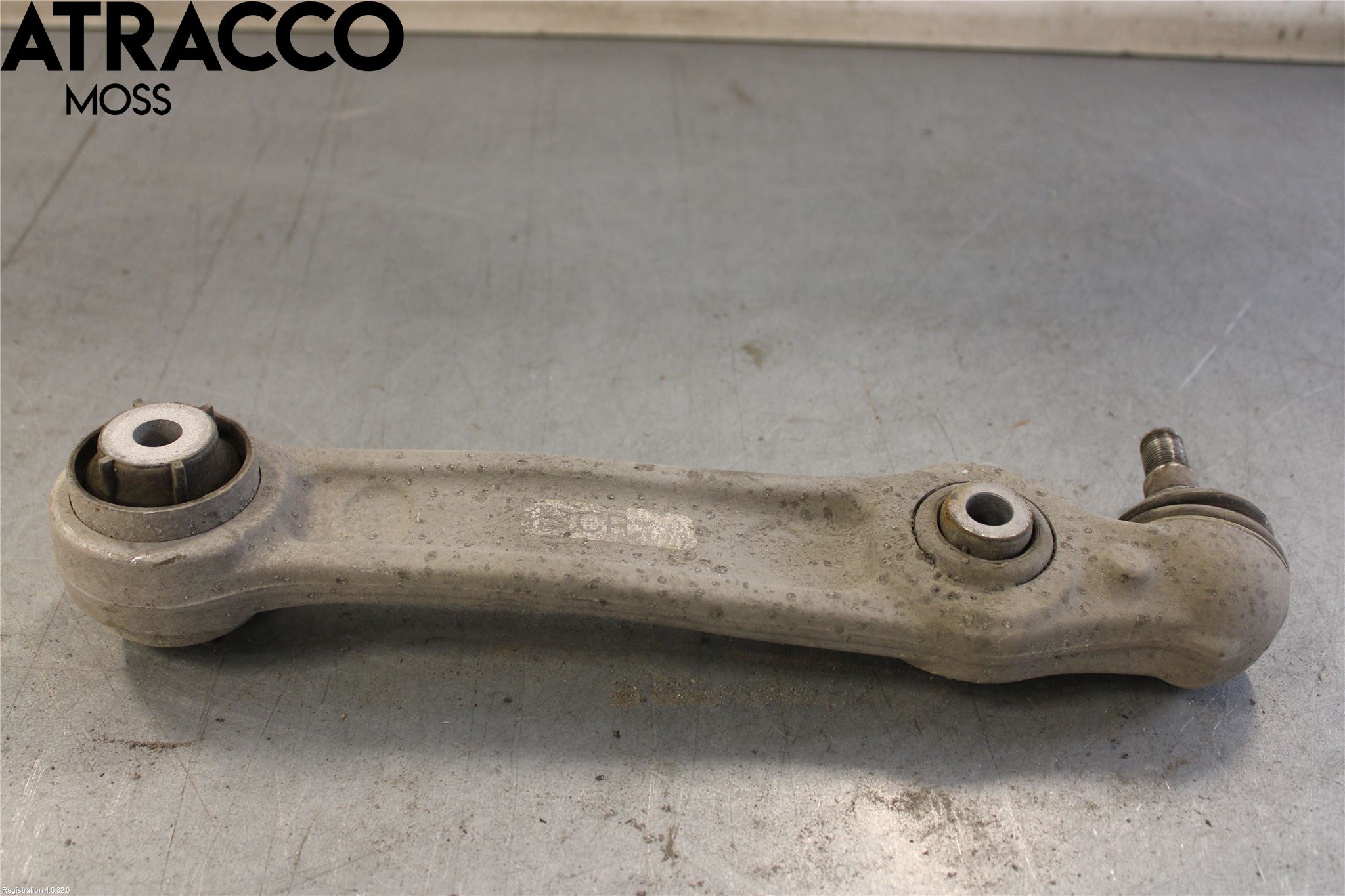 BMW 5 G30/G31/F90 17-23 Bärarm Fram Undre Hö