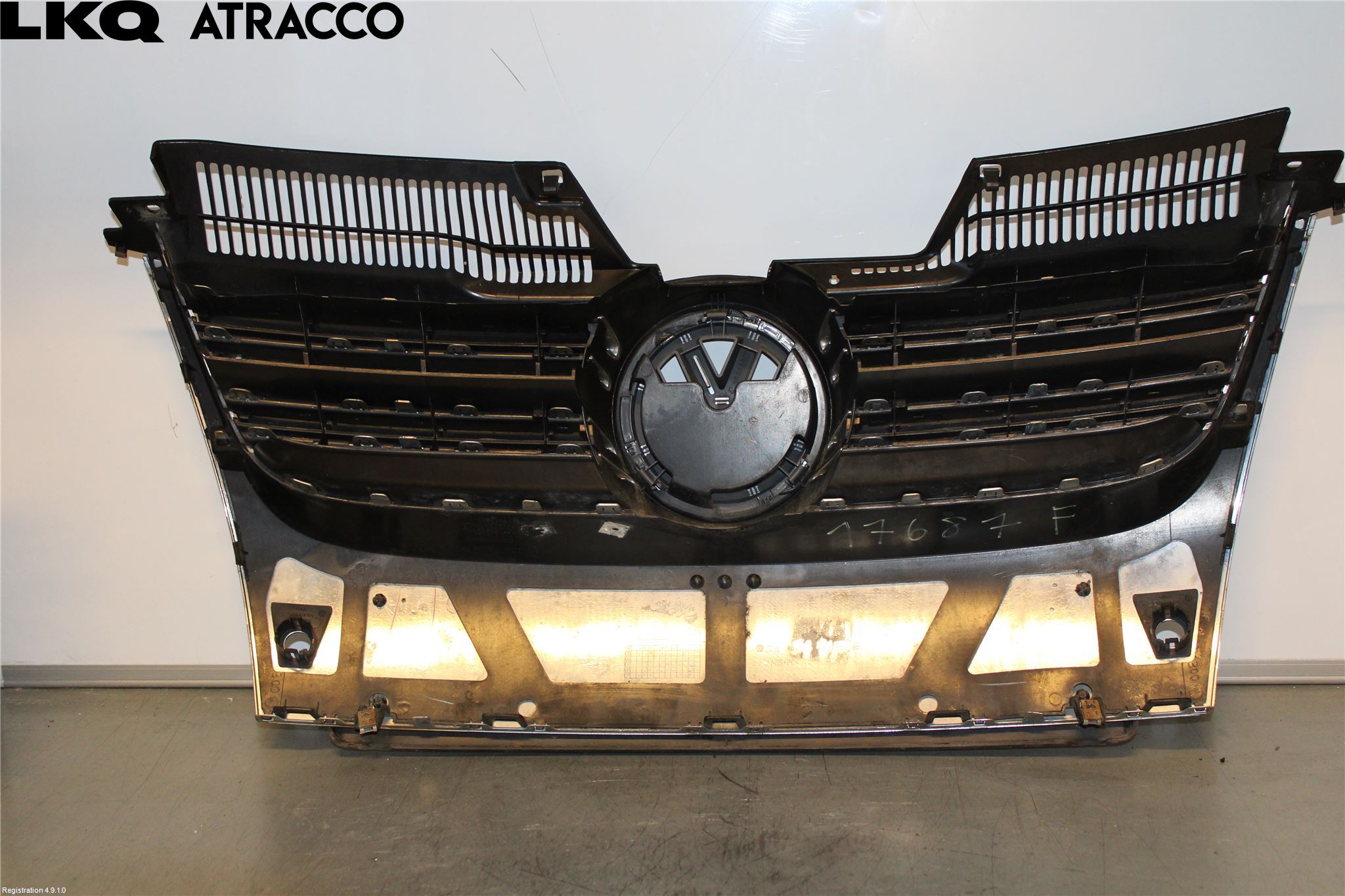 Volkswagen VW JETTA V 06-10 Grill Komp