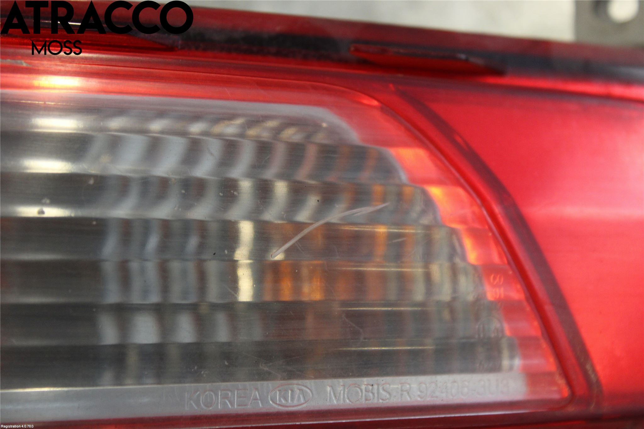 Kia SPORTAGE (SL) 11-15 Backlampa