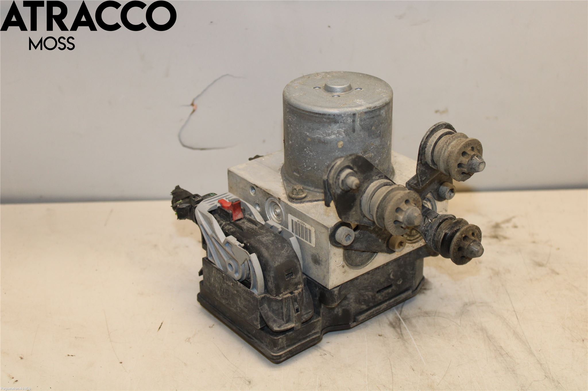 Volkswagen VW PASSAT 11-14 Abs Hydraulaggregat