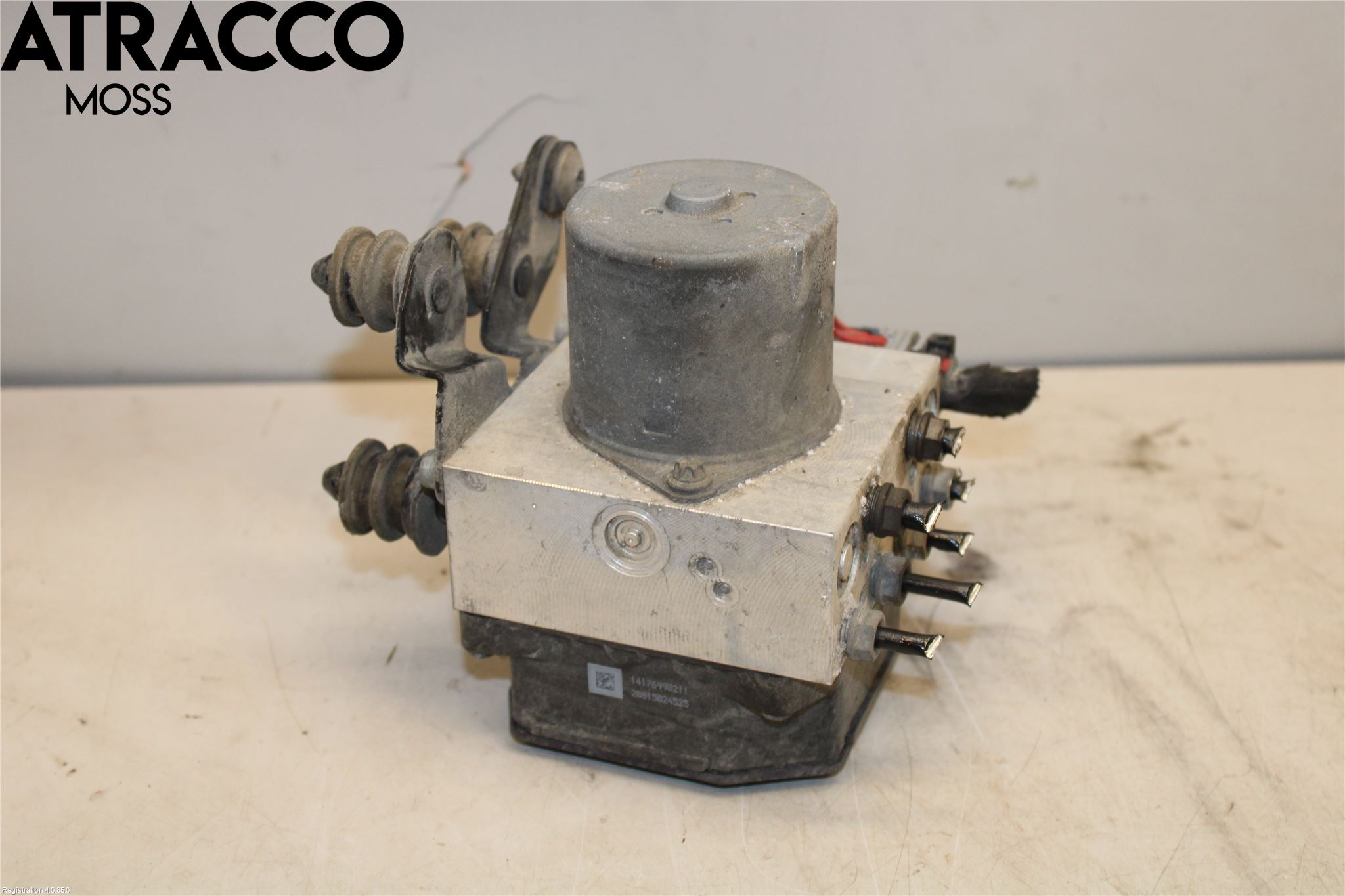 Volkswagen VW PASSAT 11-14 Abs Hydraulaggregat