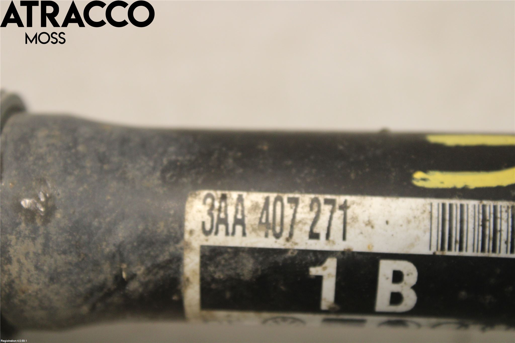 Volkswagen VW CADDY 16-20 Drivaxel Fram Vänster