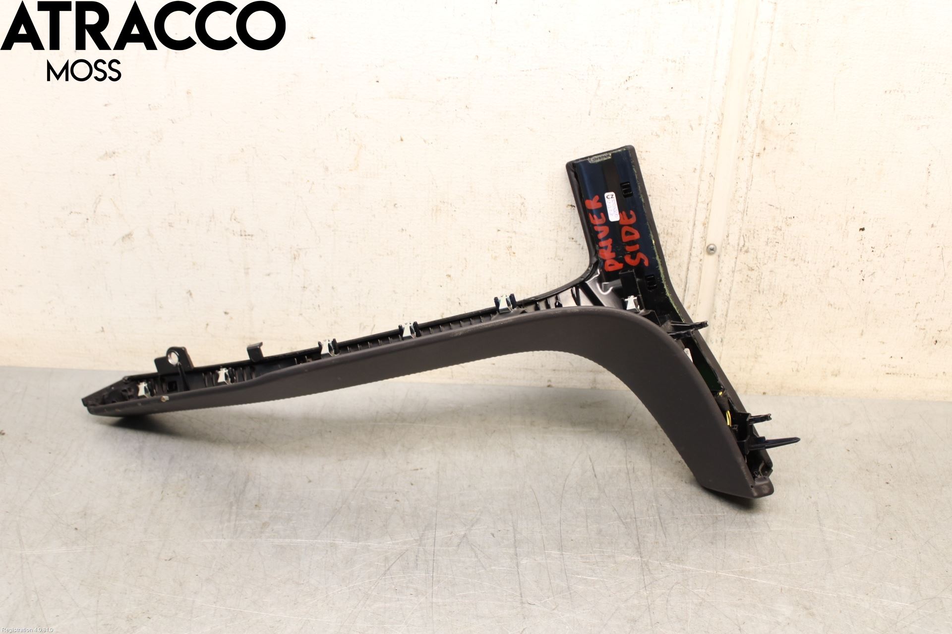 Porsche TAYCAN 20- Instrumentbräda Inlägg-Dekorlist