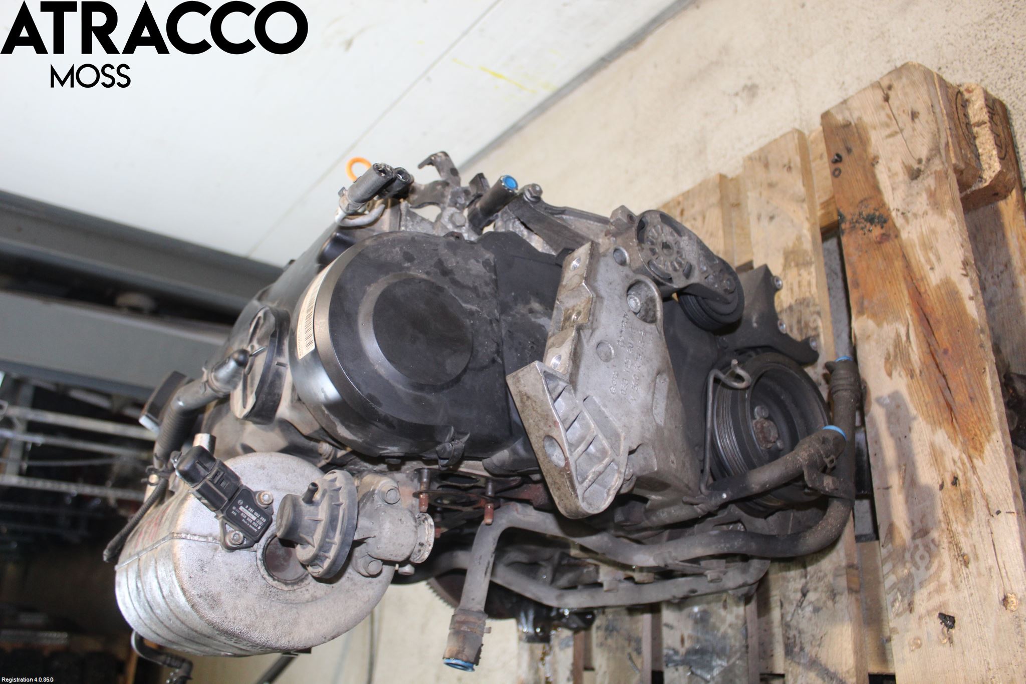 Volkswagen VW CADDY      04-10 Motor Diesel