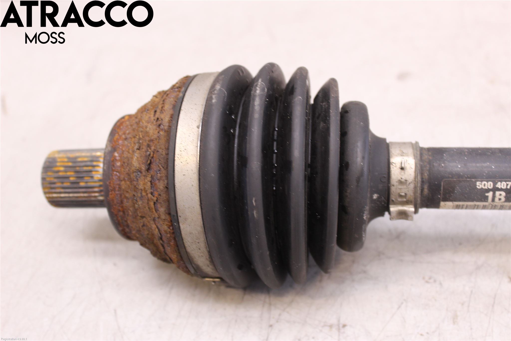 Volkswagen VW GOLF PLUS/CROSS GOLF 04-14 Drivaxel Fram Vänster
