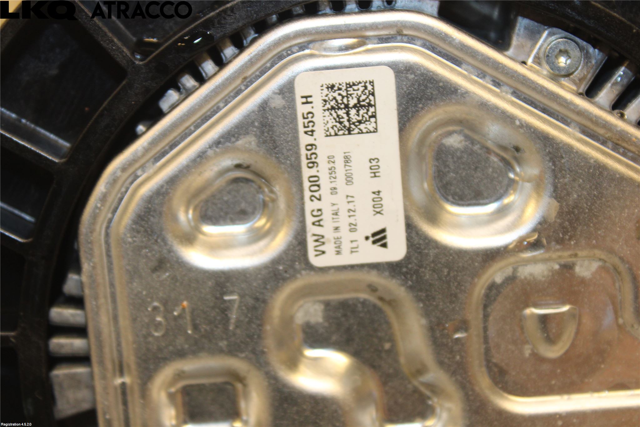 Volkswagen VW POLO VI 18->> Kylfläkt El