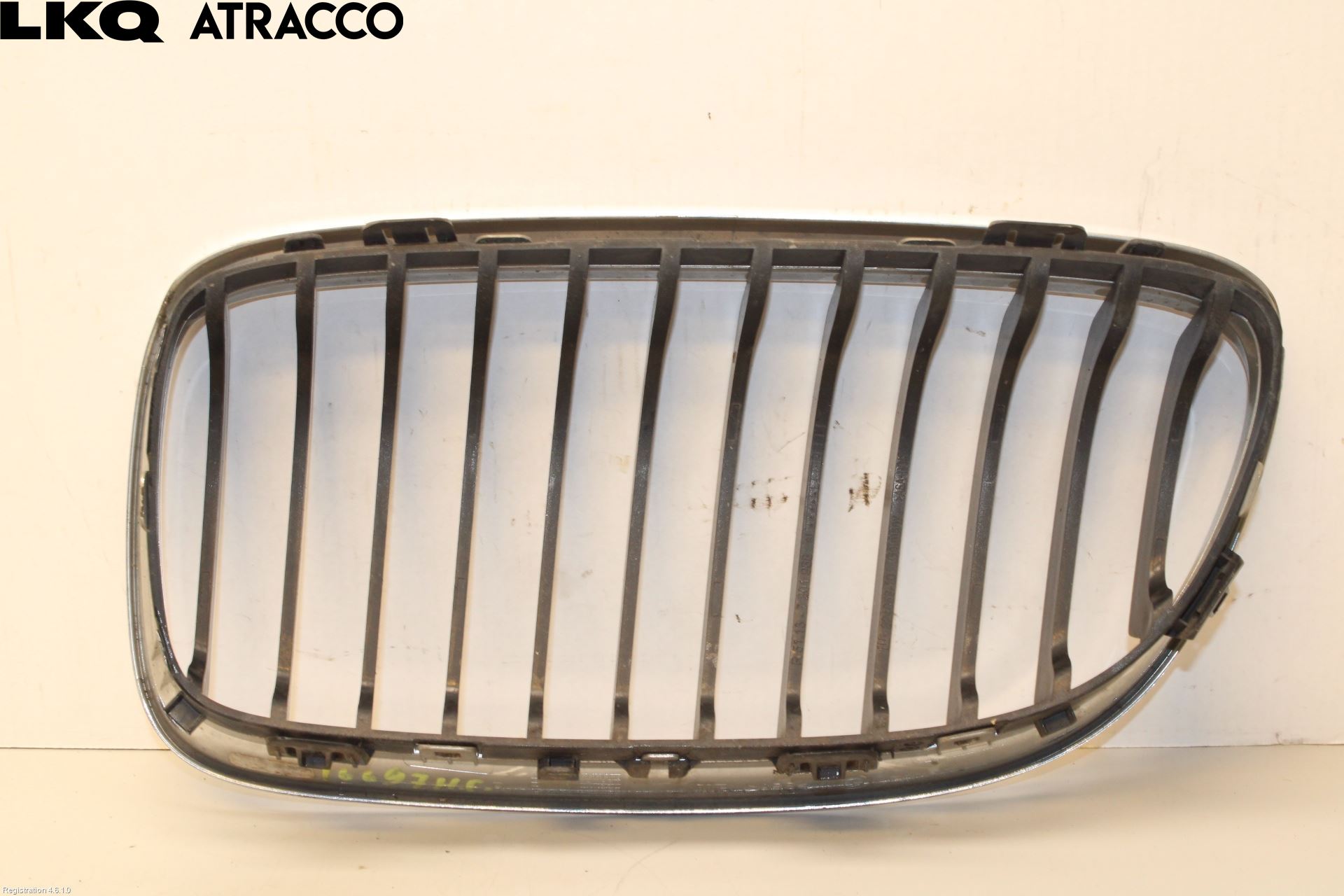 BMW 3 E90/91 SED/TOU 05-12 Grilldel Höger