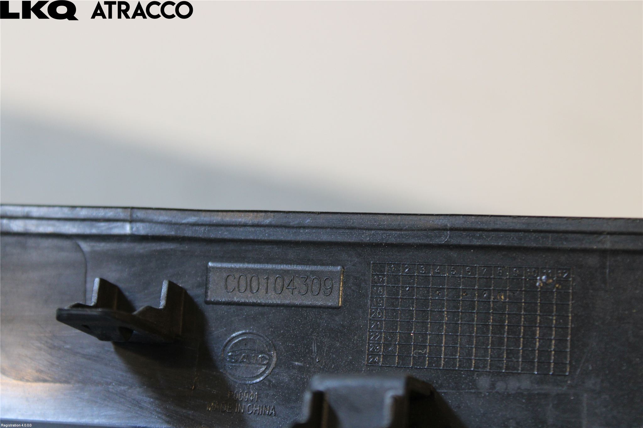 Maxus EV80 19- Instrument-Radio Sarg