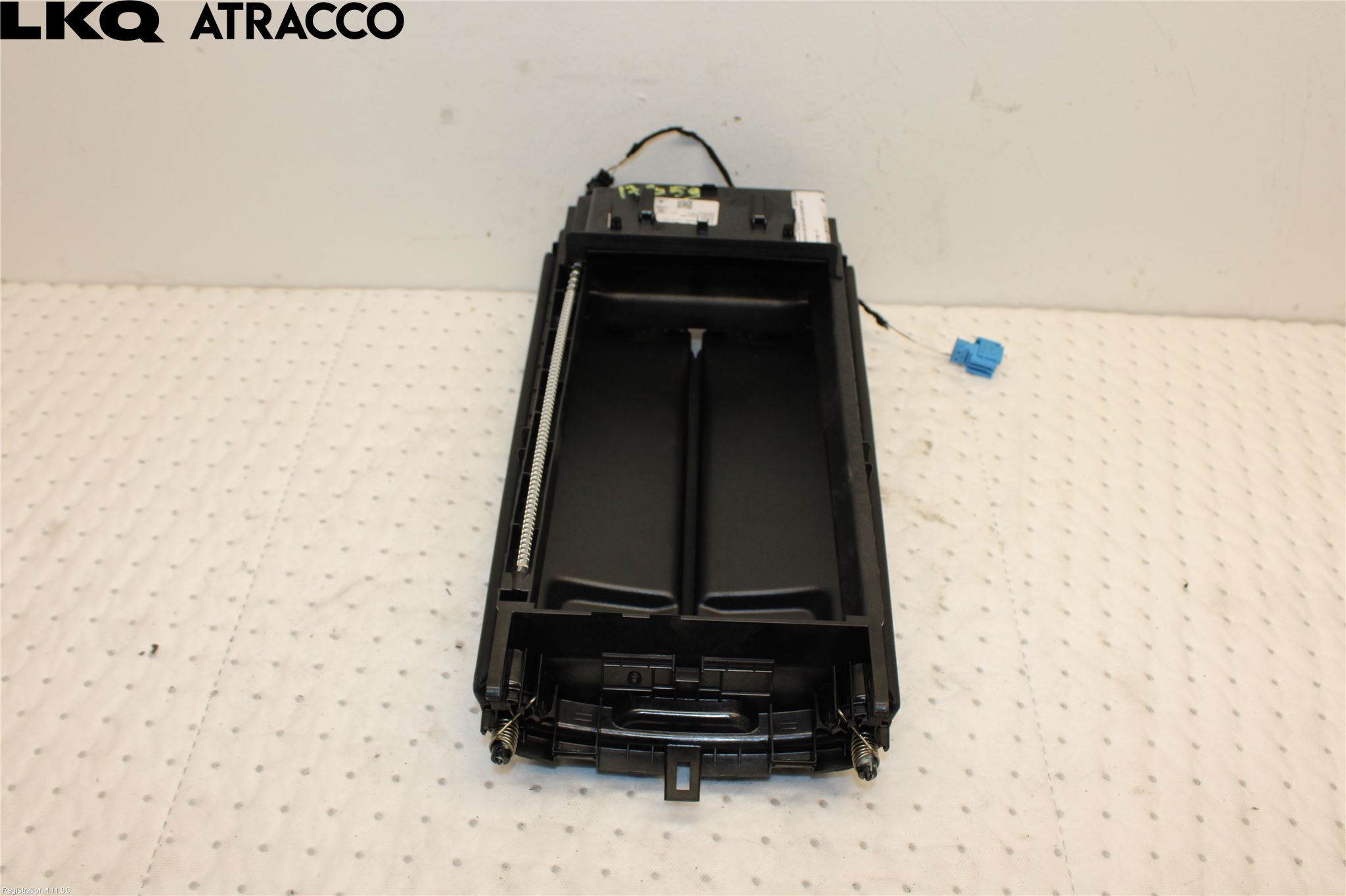 Mercedes-Benz MB EQC (N293) 20- Inredning Armstöd