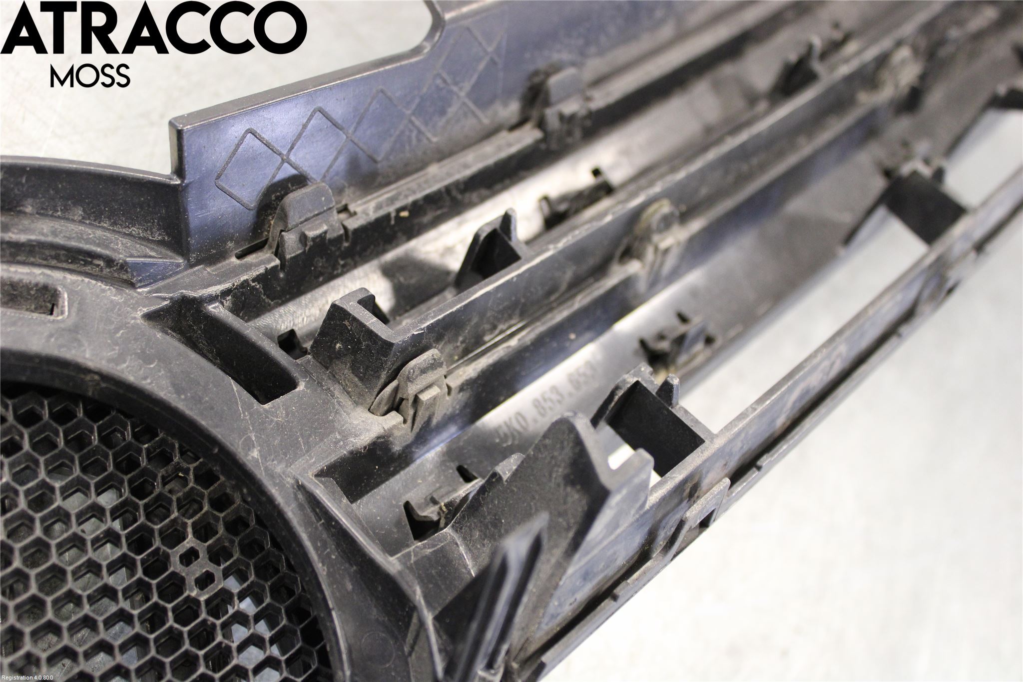 Volkswagen VW GOLF VI 09-13 Grill Komp