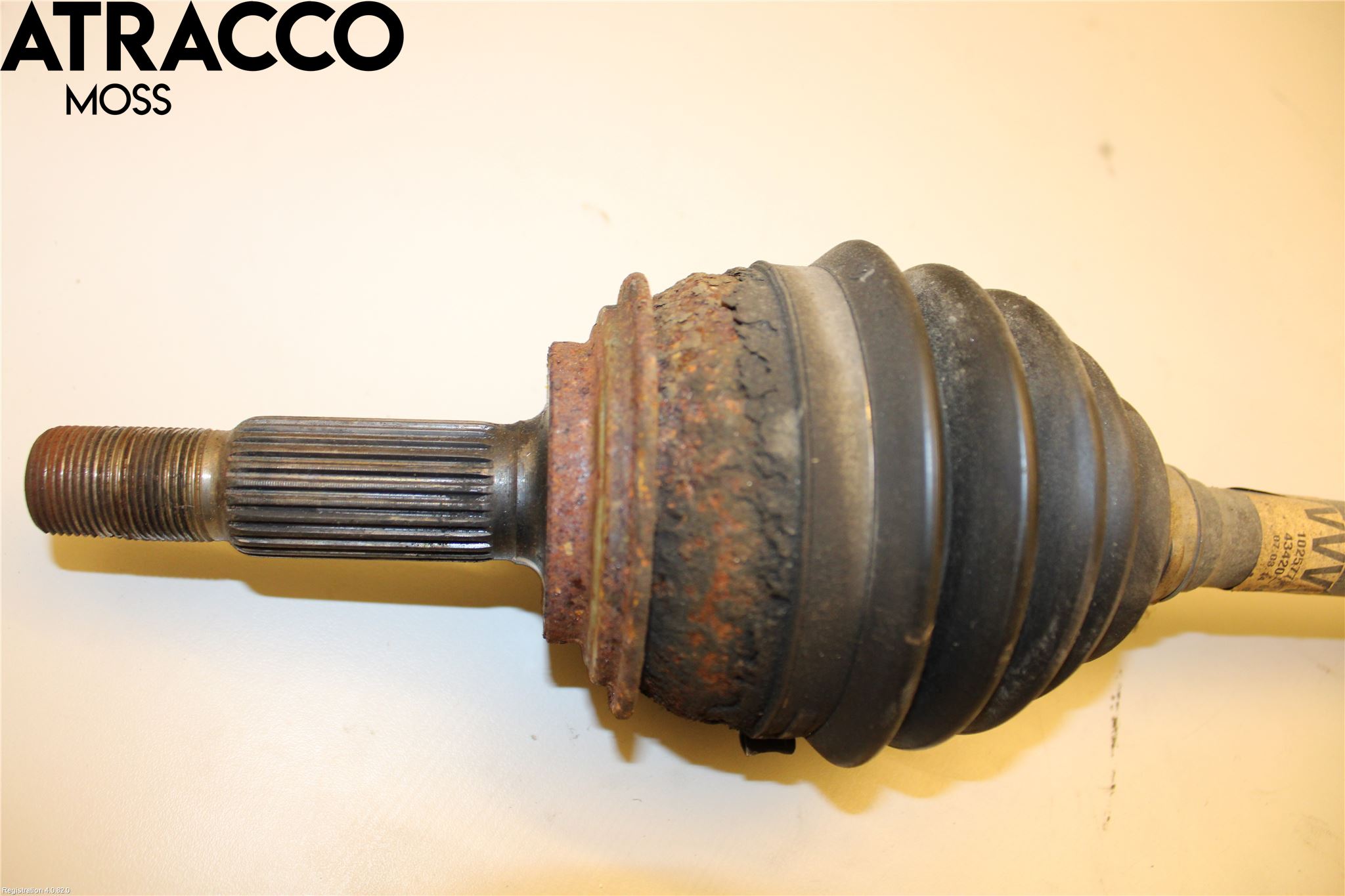 Toyota YARIS XP130 12-14 Drivaxel Fram Vänster